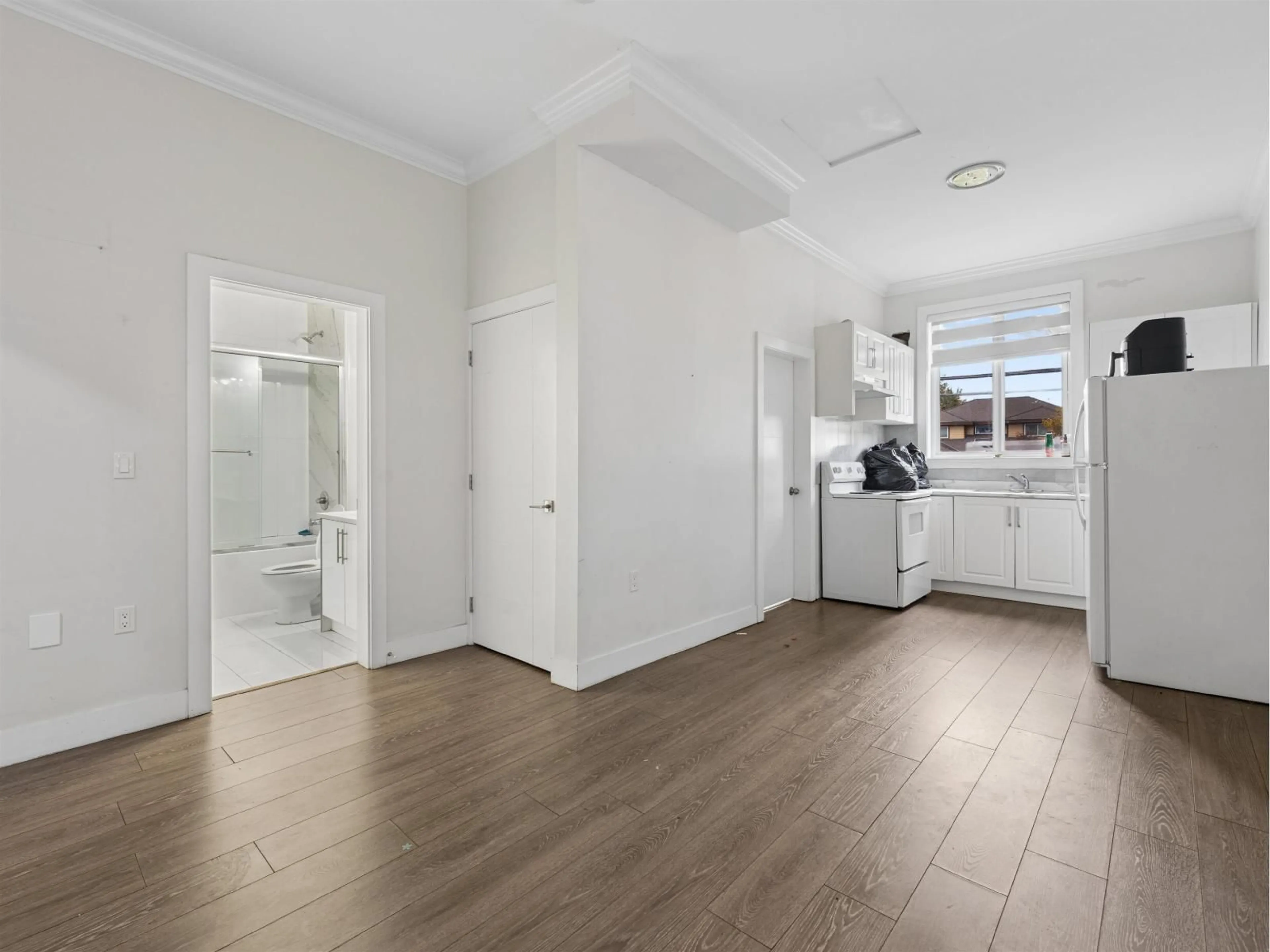 A pic of a room for 10850 156 STREET, Surrey British Columbia V3R6J6