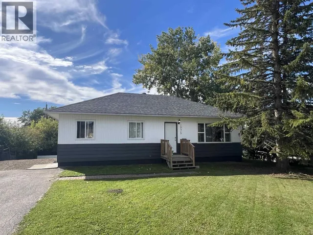 10515 104 AVENUE, Fort St. John 4