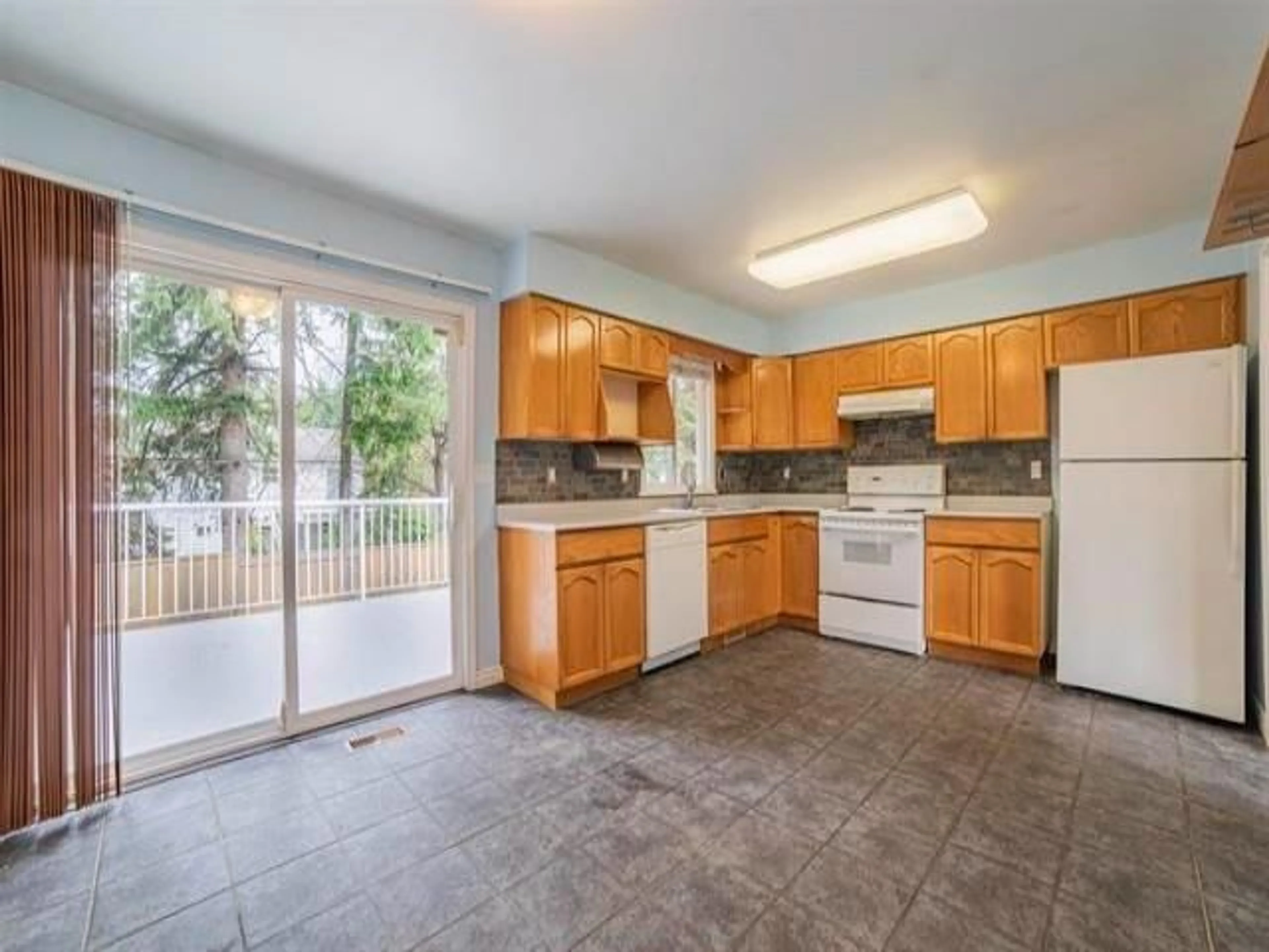 Unknown for 34649 MARSHALL ROAD, Abbotsford British Columbia V2S1M4