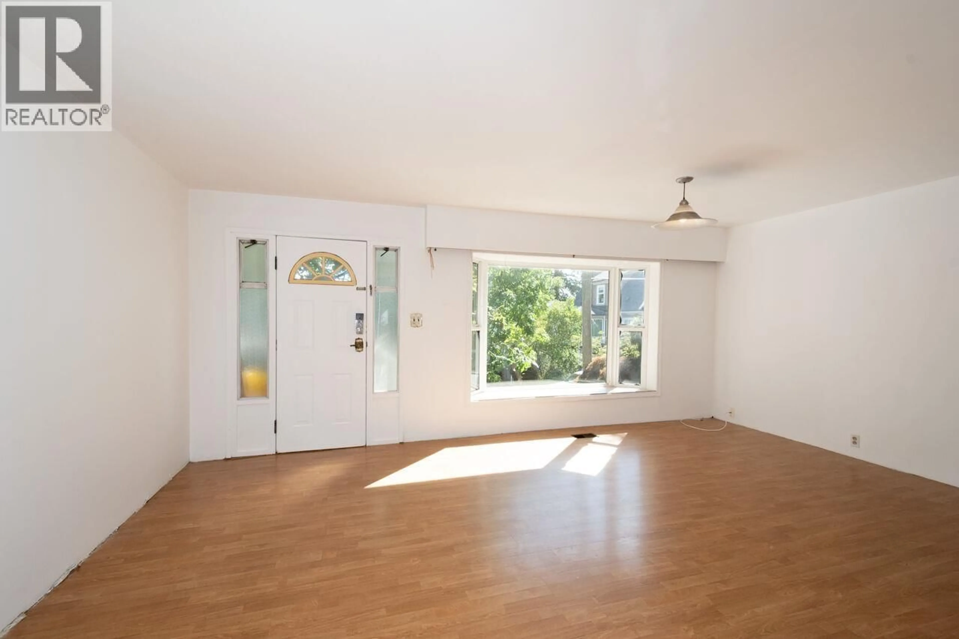 A pic of a room for 1777 4TH AVENUE, Vancouver British Columbia V5N1J9