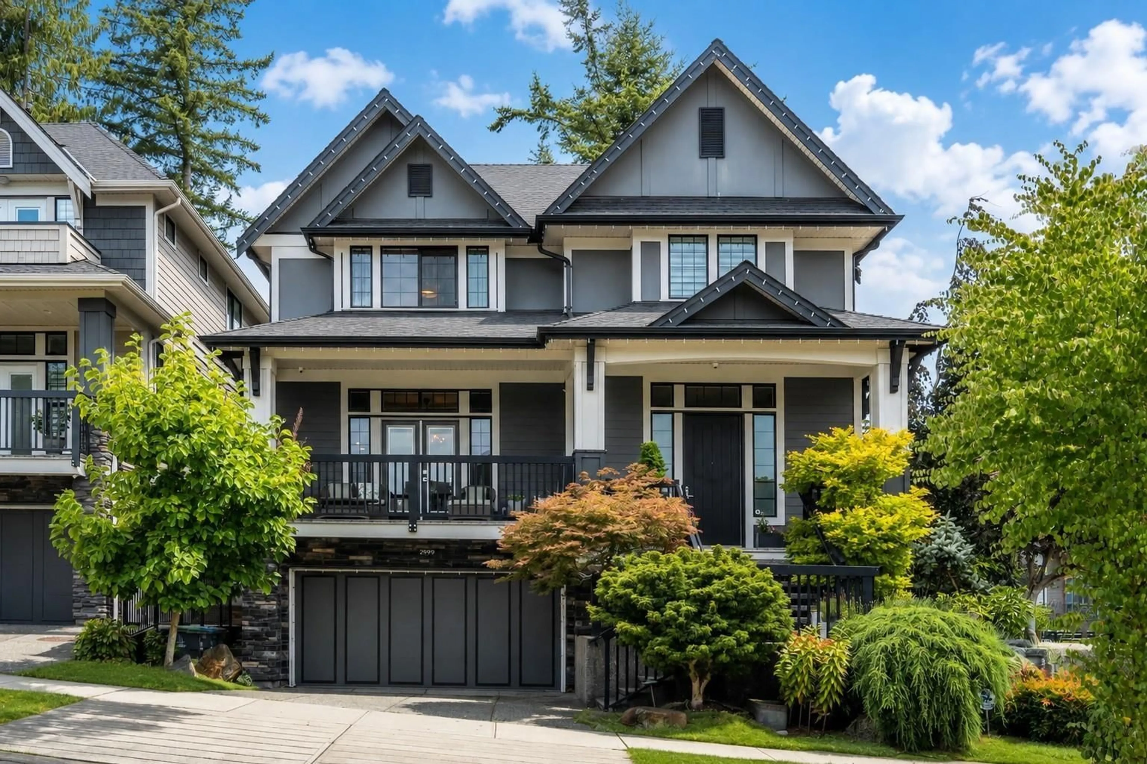 Home with vinyl exterior material, street for 2999 158 STREET, Surrey British Columbia V3Z0N4