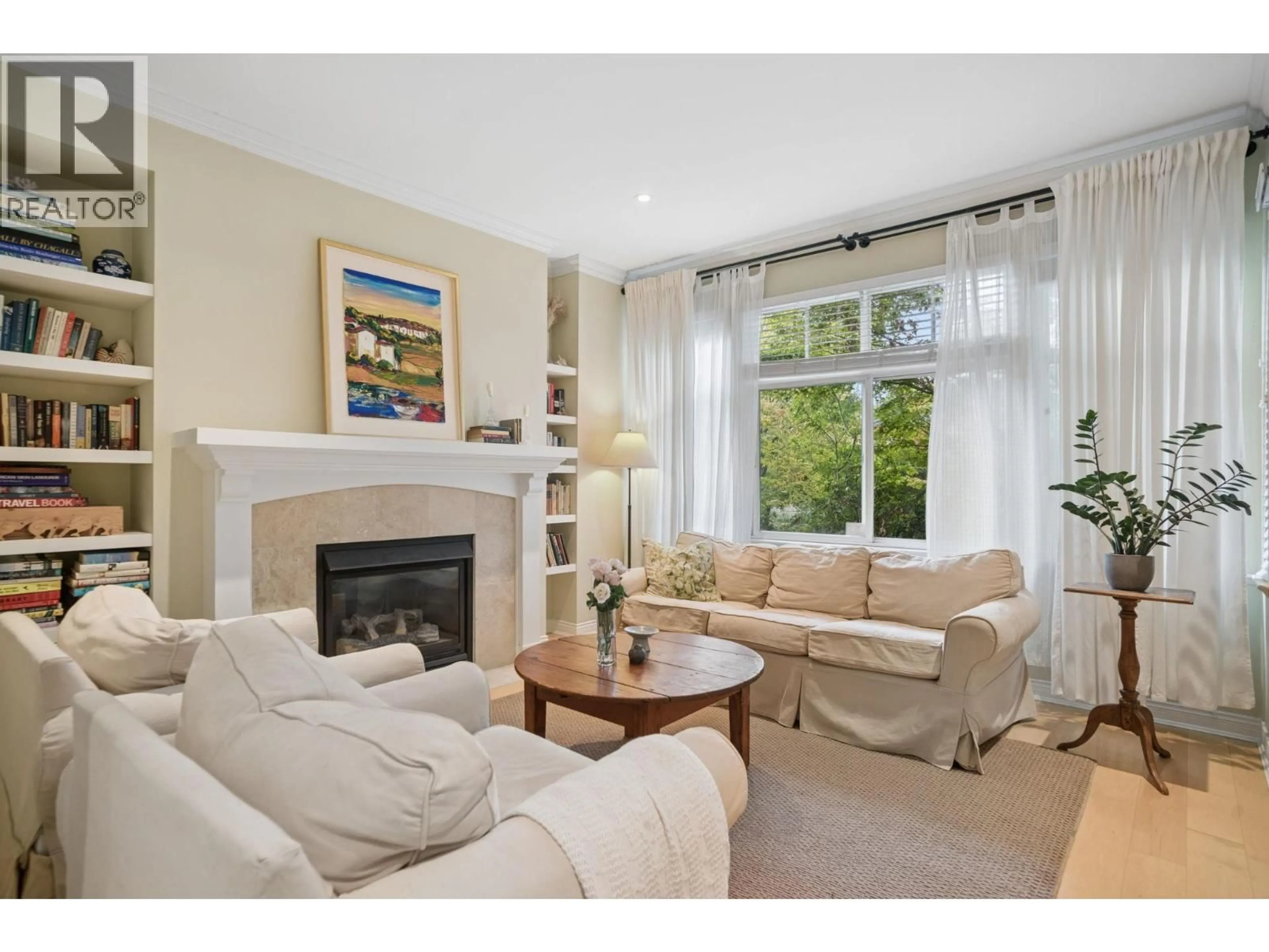 Living room with furniture, unknown for 5380 LARCH STREET, Vancouver British Columbia V6M4C8