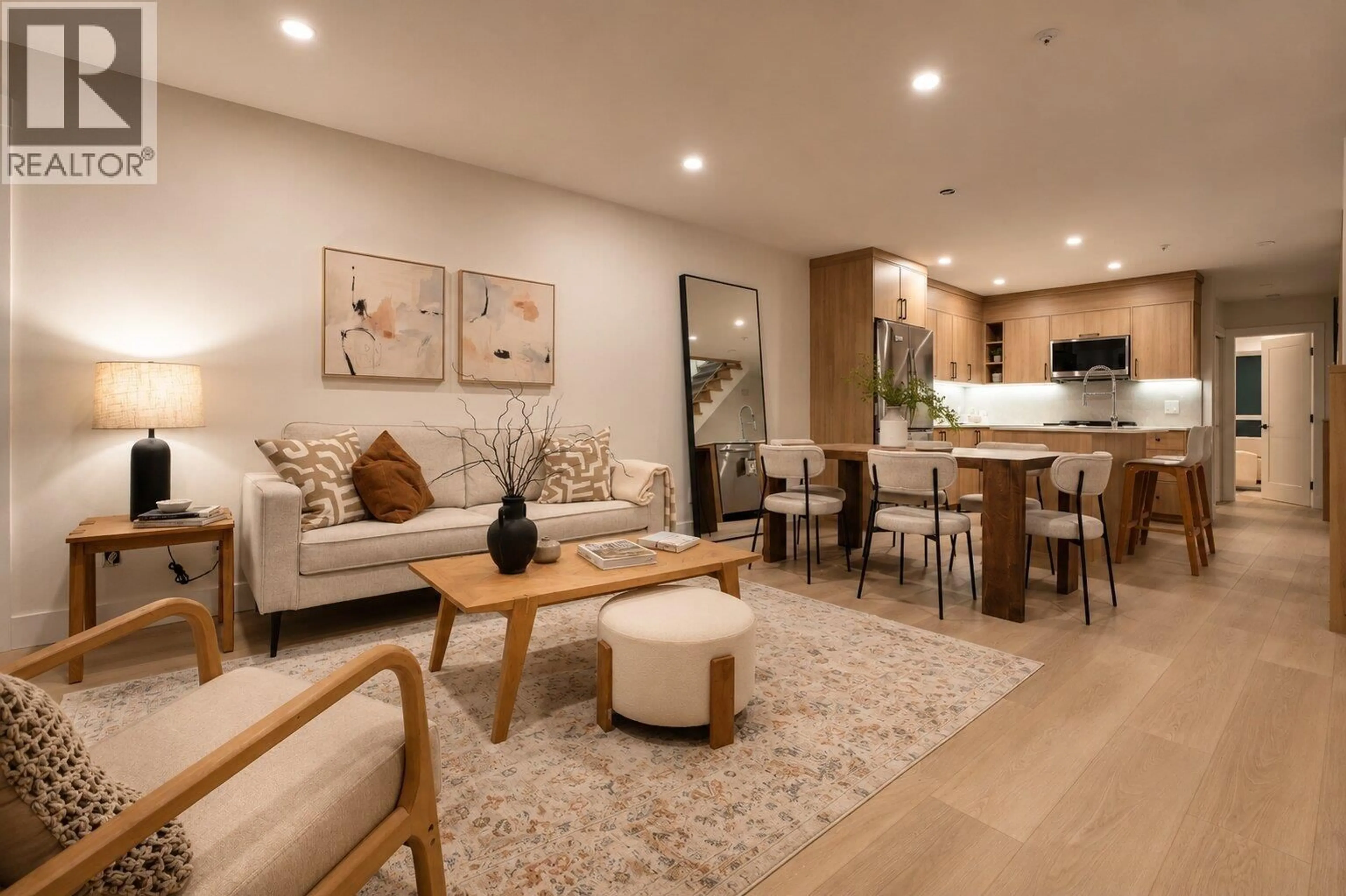 Living room with furniture, unknown for 3350 COBBLESTONE AVENUE, Vancouver British Columbia V5S4S4