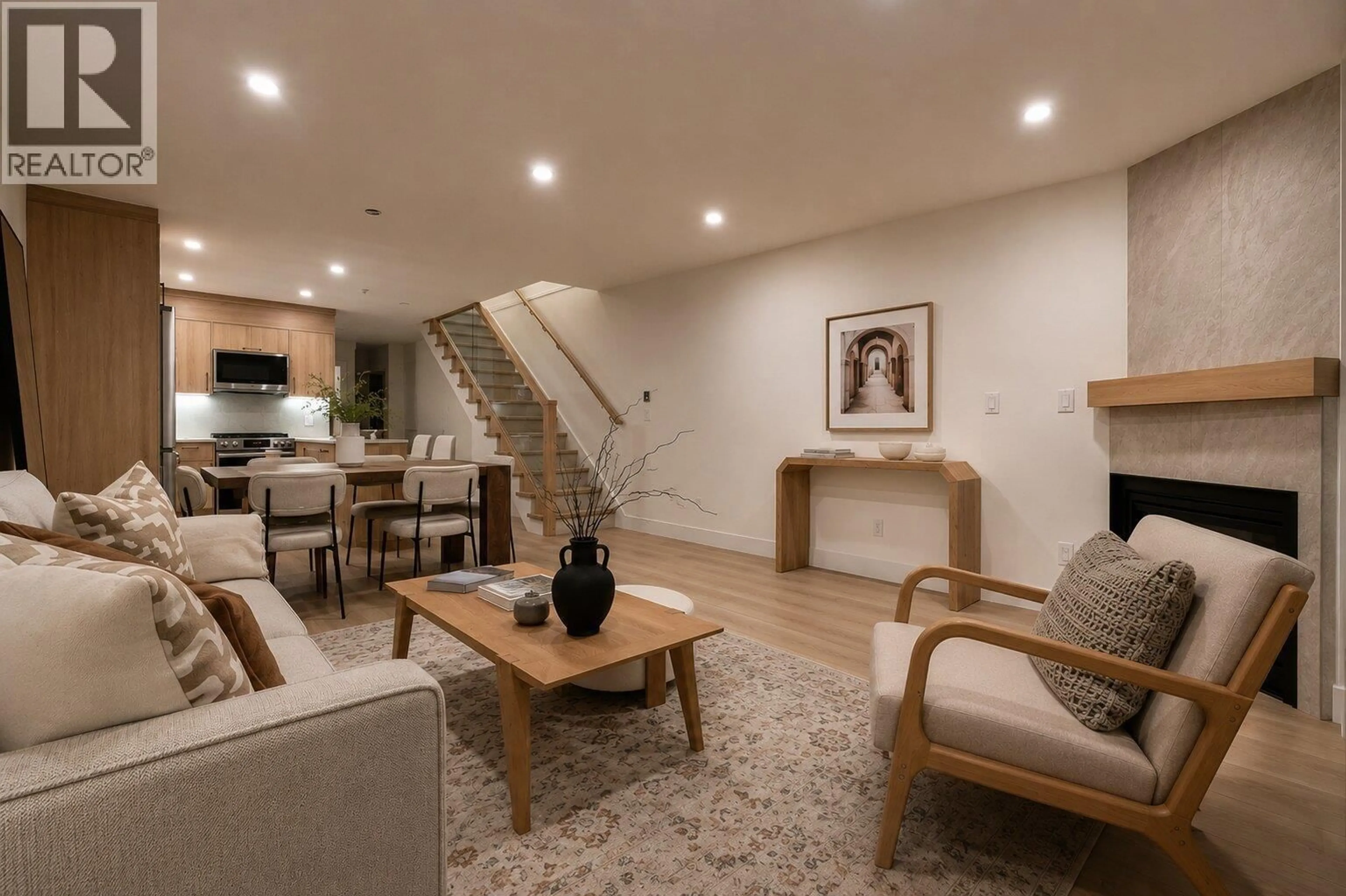 Living room with furniture, unknown for 3350 COBBLESTONE AVENUE, Vancouver British Columbia V5S4S4