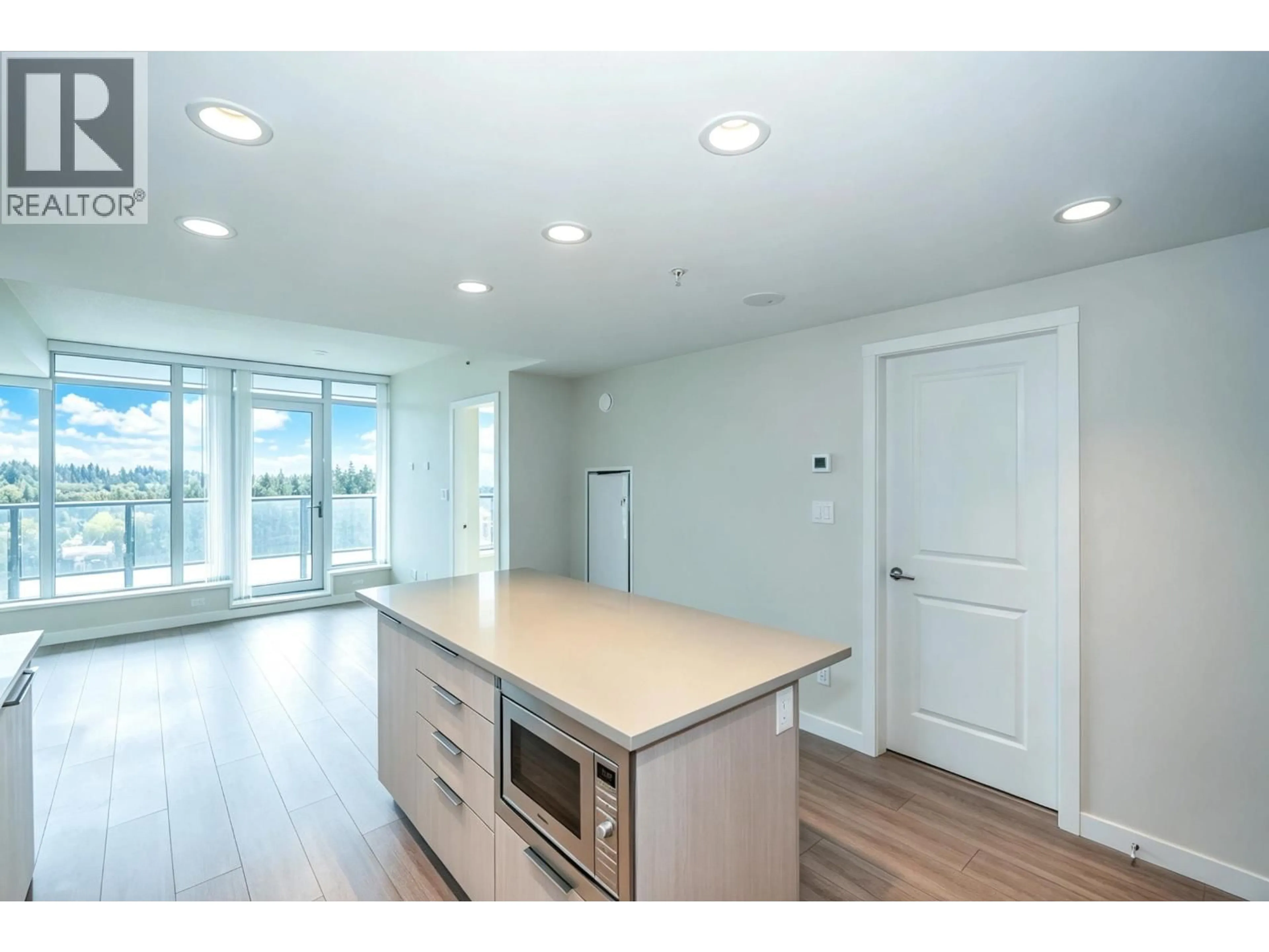 Open concept kitchen, unknown for 1904 - 1182 WESTWOOD STREET, Coquitlam British Columbia V3B0T9