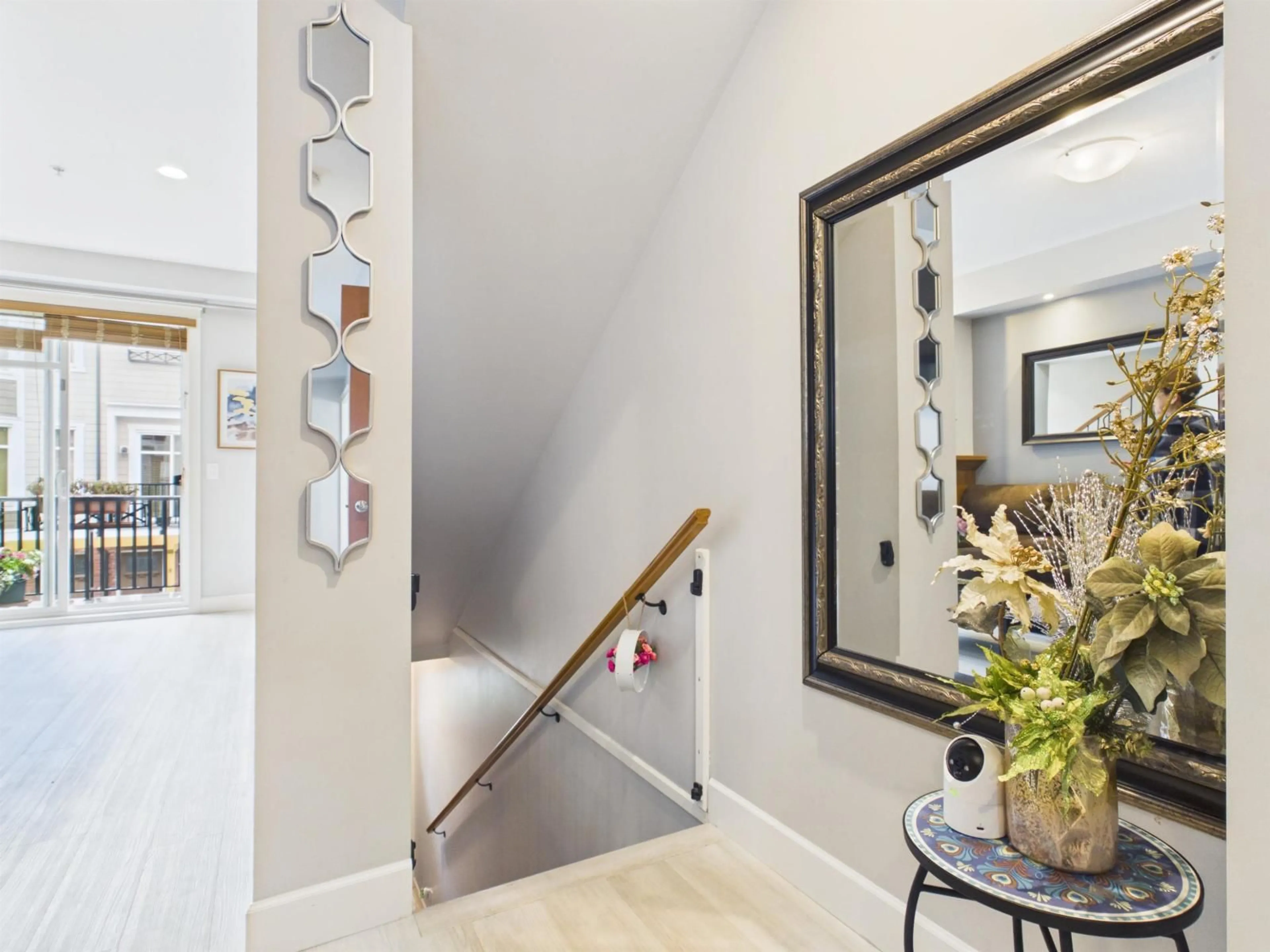 Indoor entryway for 21 - 20738 84 AVENUE, Langley British Columbia V2Y0J6