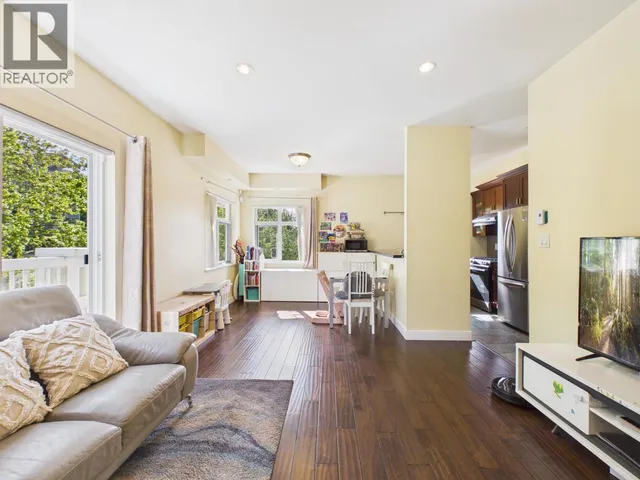 141 - 7388 MACPHERSON AVENUE, Burnaby 3