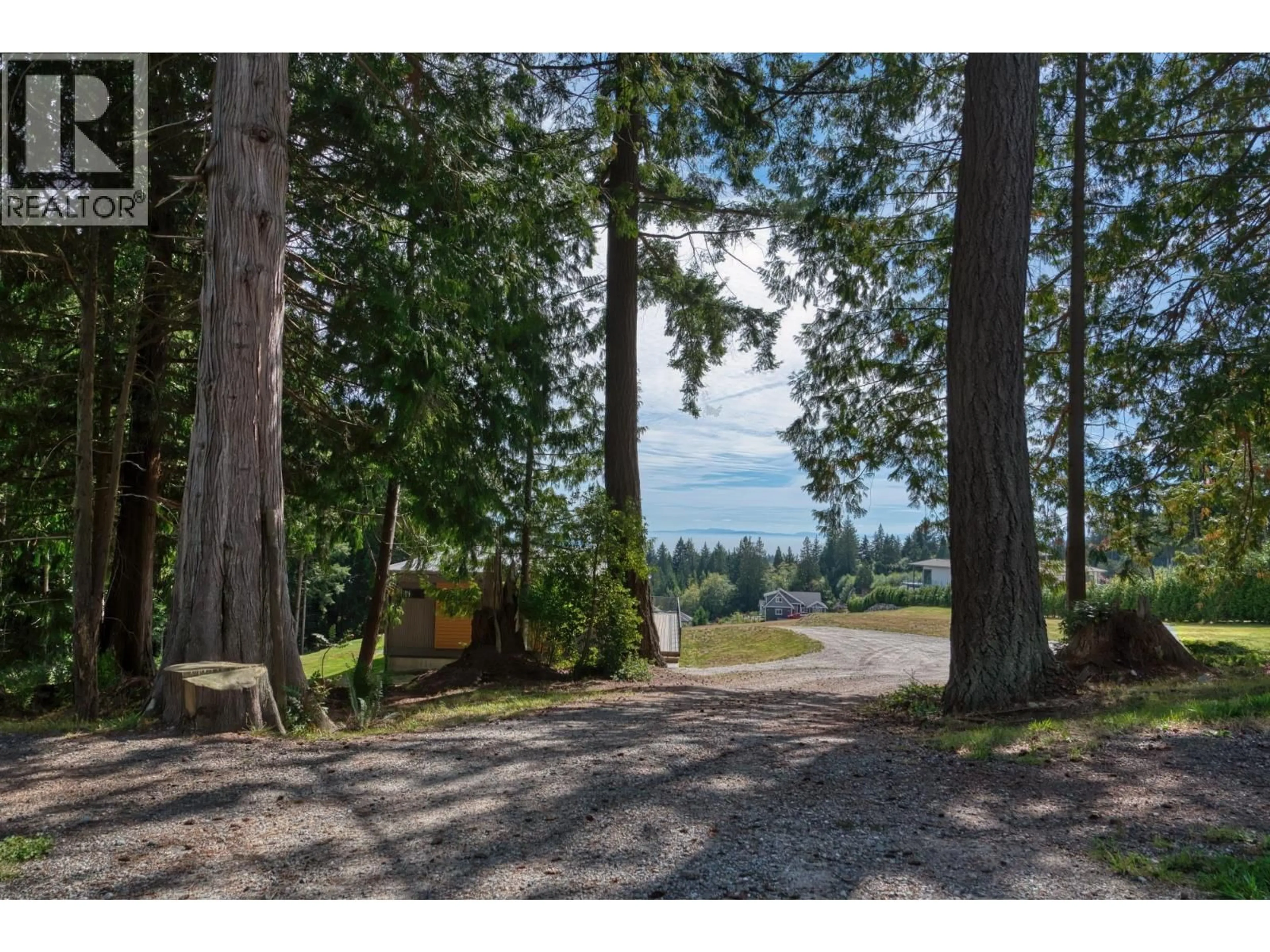 Unknown for 604 WOODLAND AVENUE, Gibsons British Columbia V0N1V1