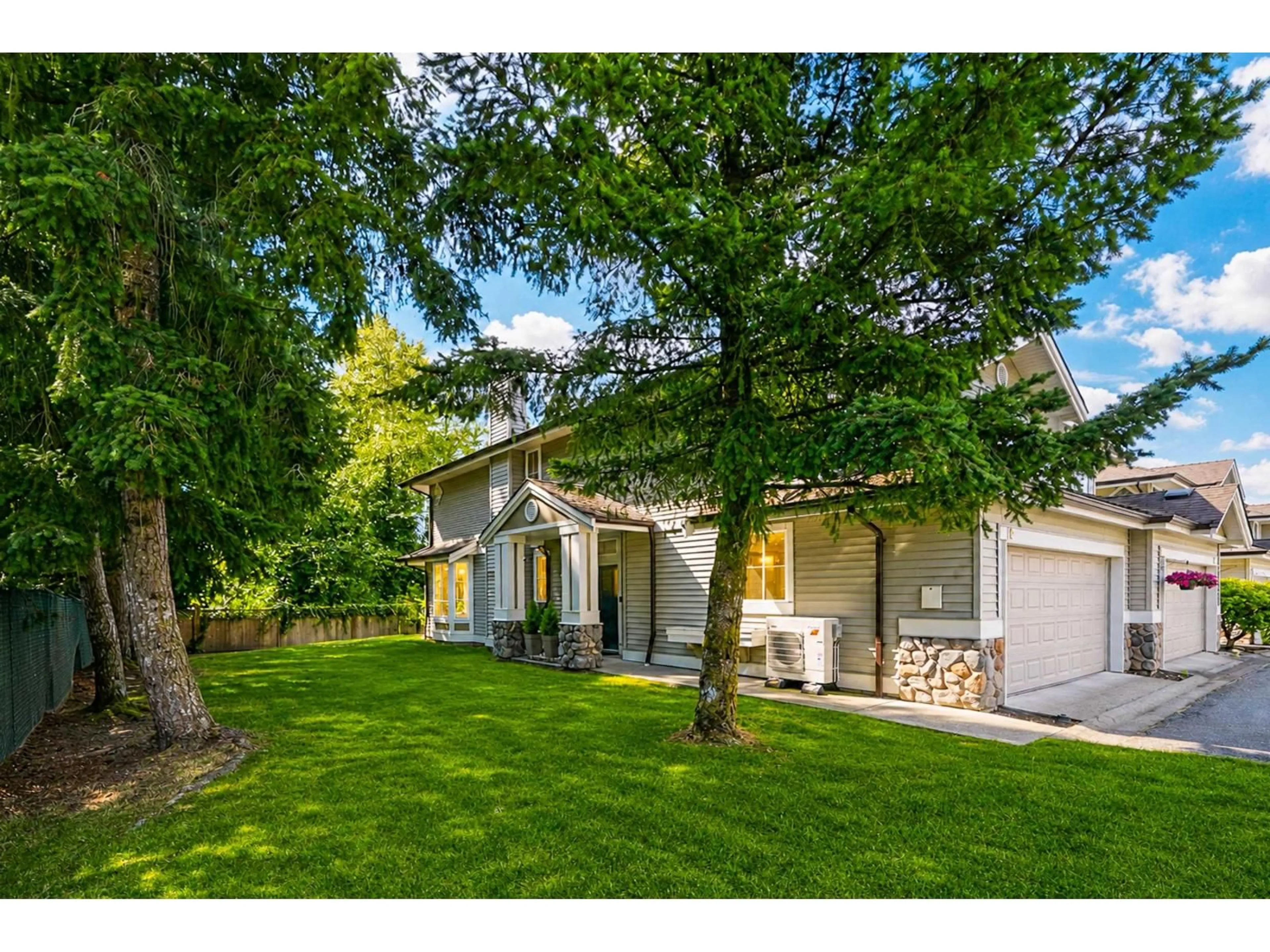 A pic from outside/outdoor area/front of a property/back of a property/a pic from drone, street for 18 - 6950 120 STREET, Surrey British Columbia V3W3M7