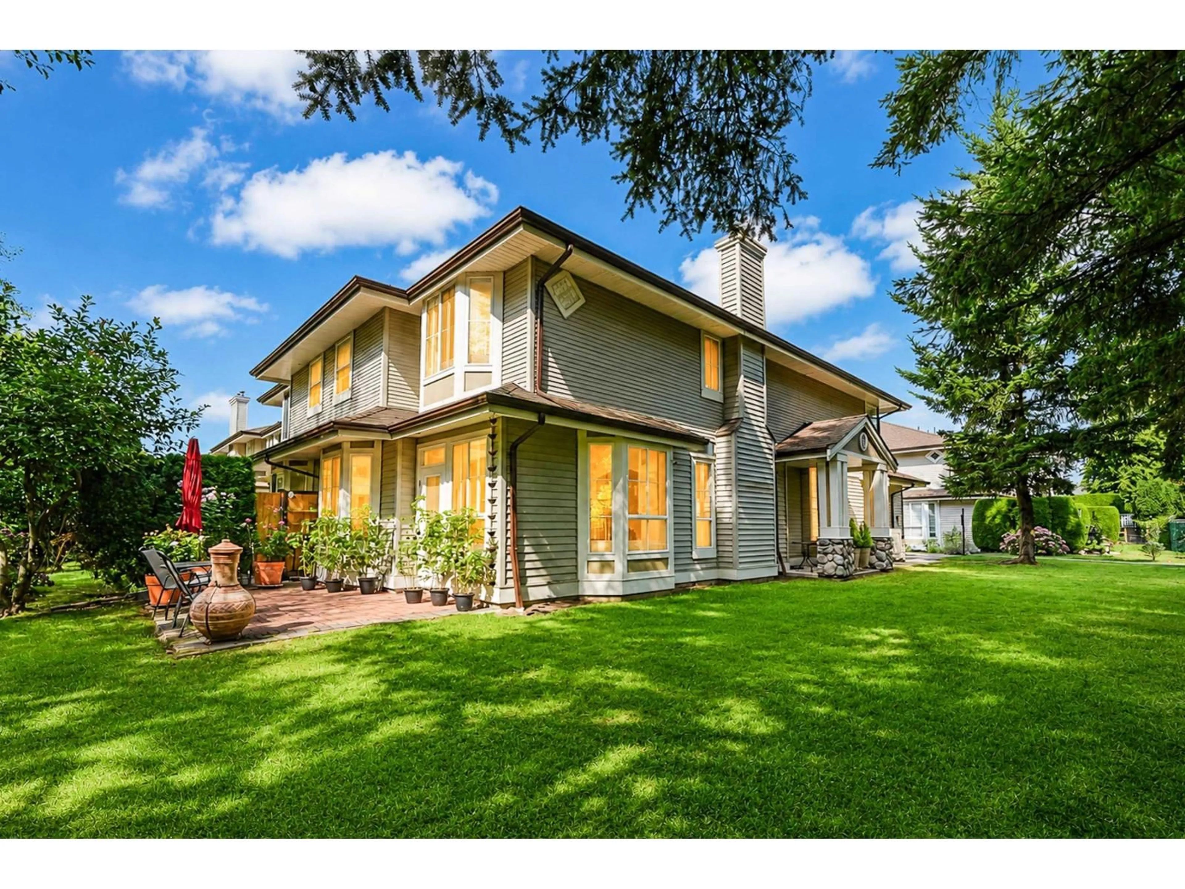 Unknown for 18 - 6950 120 STREET, Surrey British Columbia V3W3M7