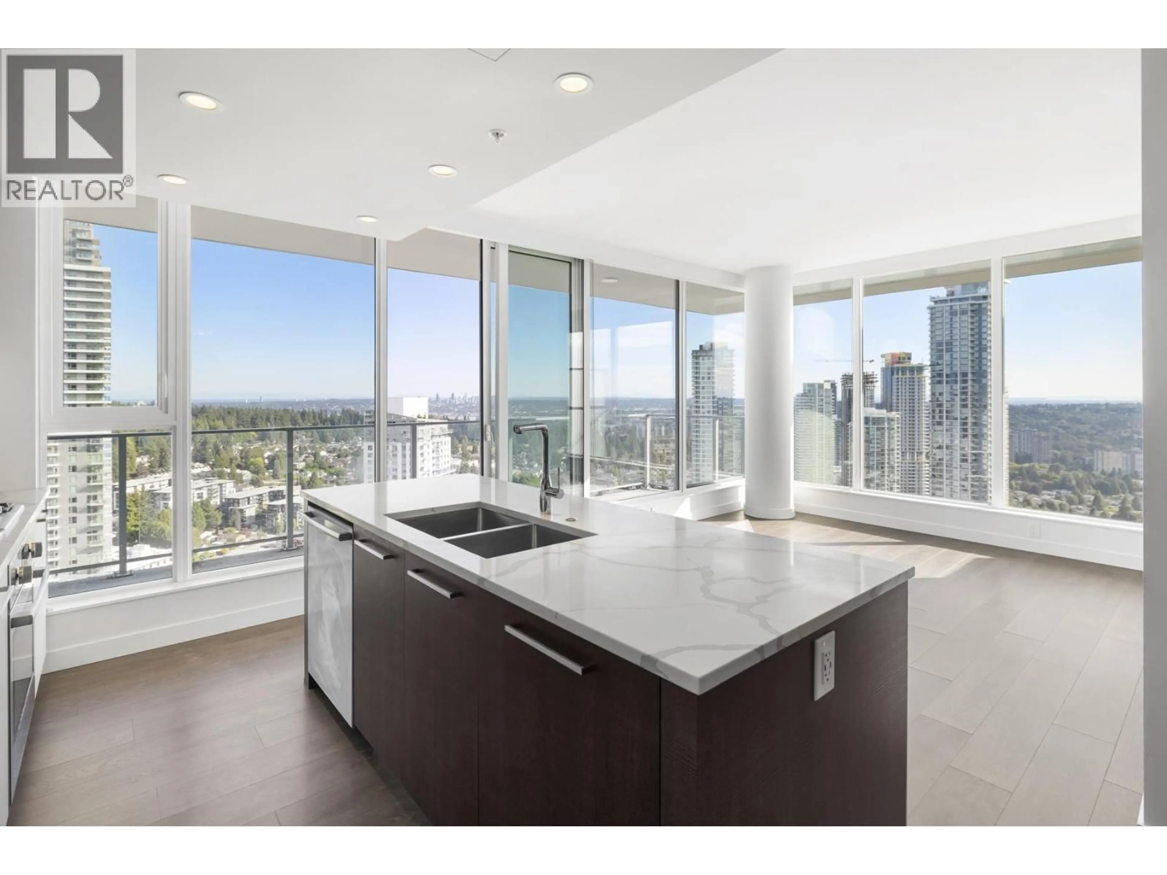 Open concept kitchen, unknown for 3006 - 567 CLARKE ROAD, Coquitlam British Columbia V3J0K7