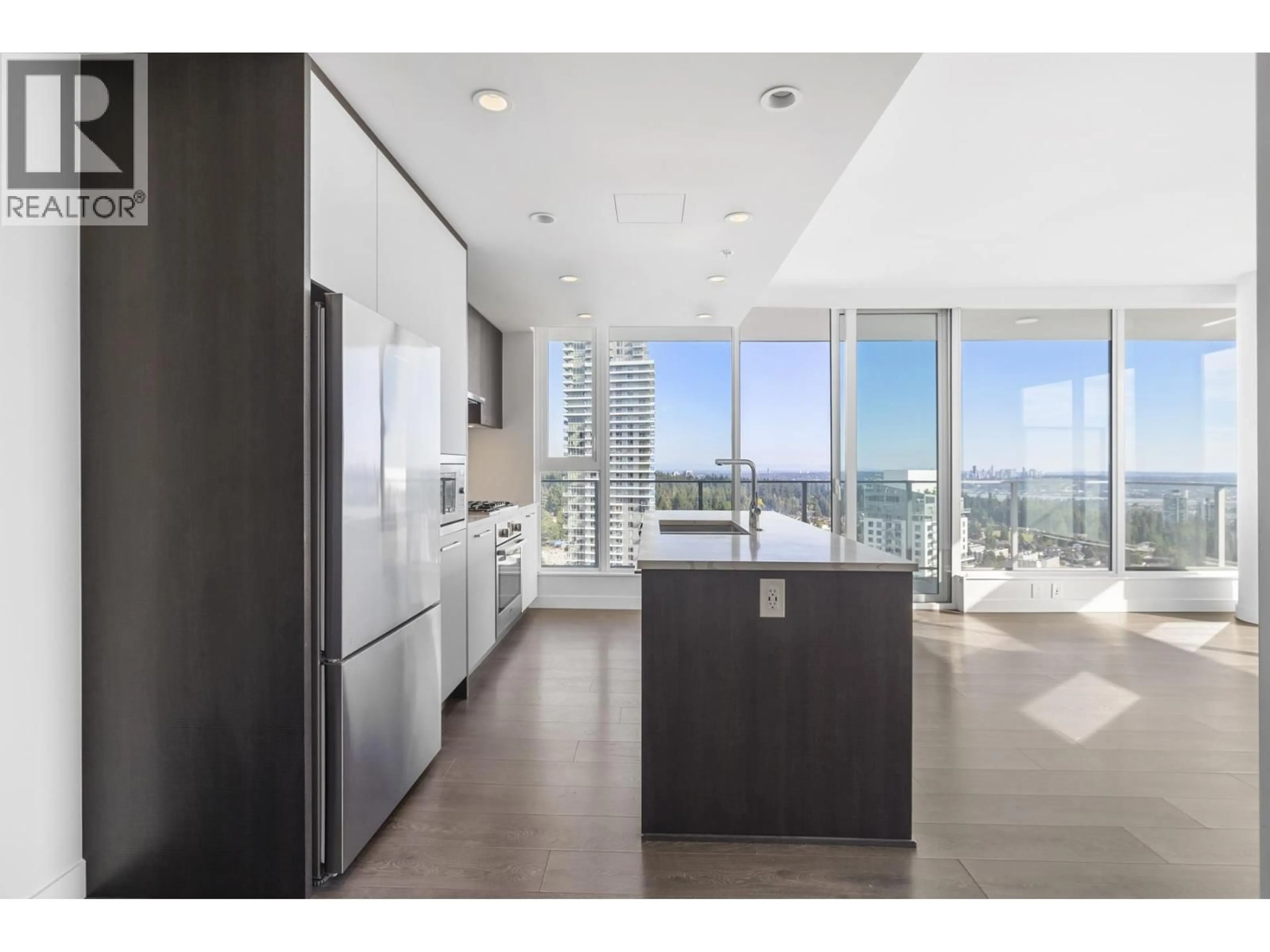 Open concept kitchen, unknown for 3006 - 567 CLARKE ROAD, Coquitlam British Columbia V3J0K7