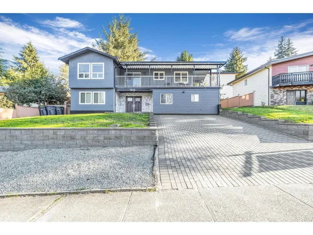7838 SUNCREST DRIVE, Surrey 2