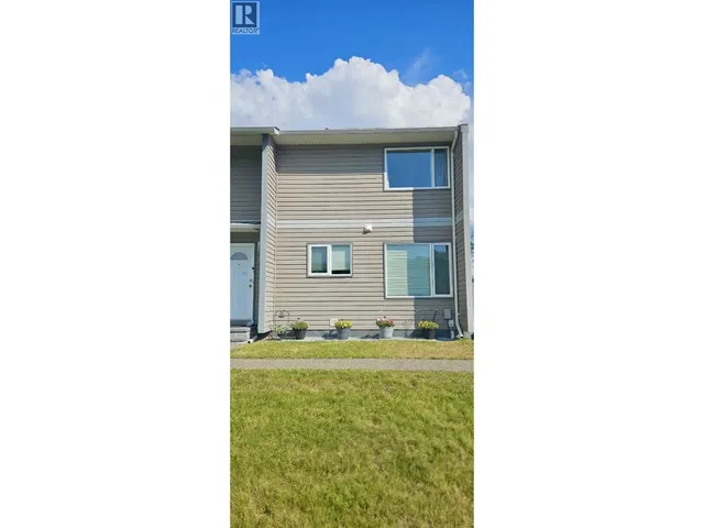 325 - 2550 OSPIKA BOULEVARD, Prince George 3
