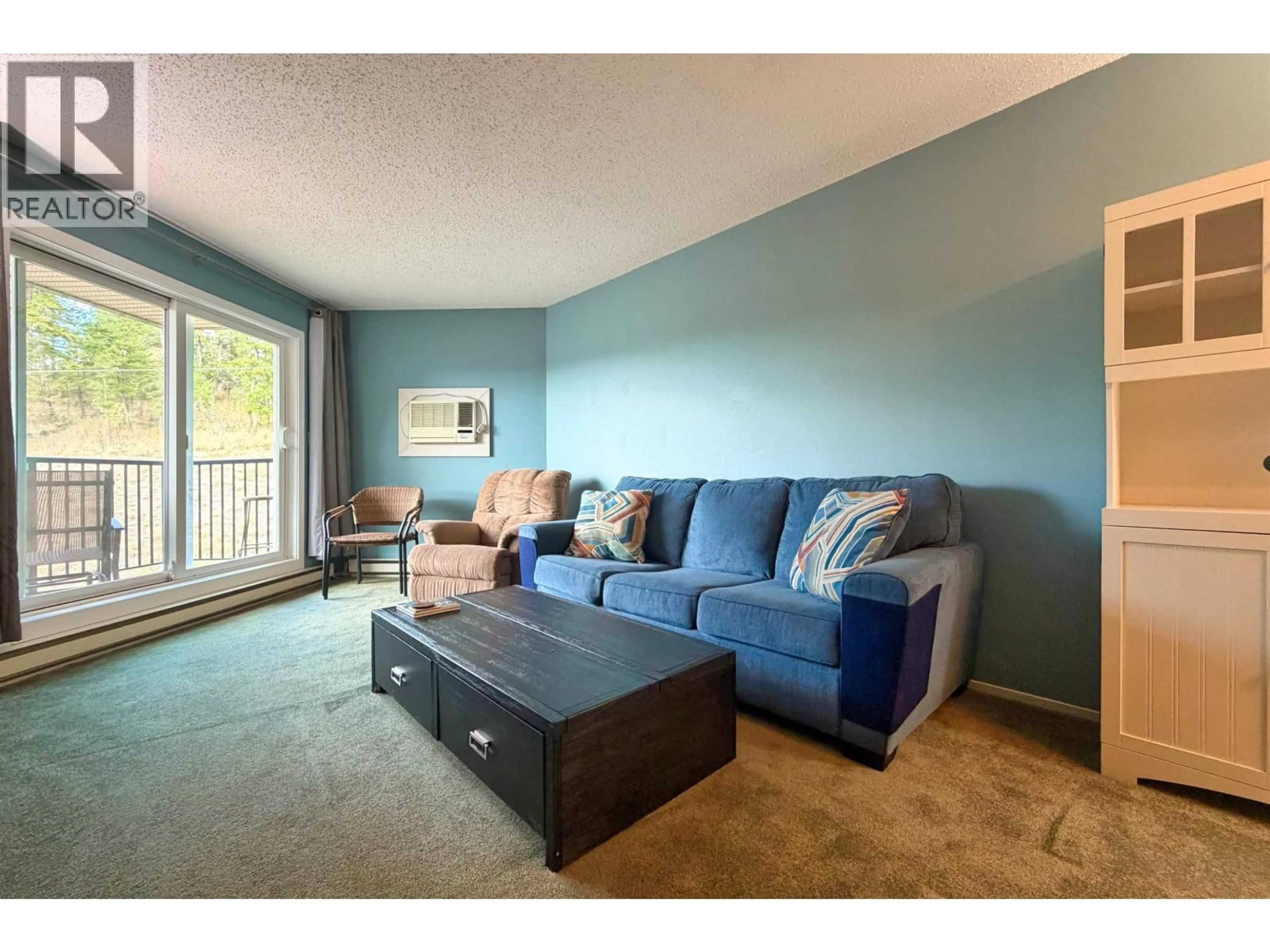 Living room with furniture, unknown for 411 - 280 BROADWAY AVENUE, Williams Lake British Columbia V2G4J7