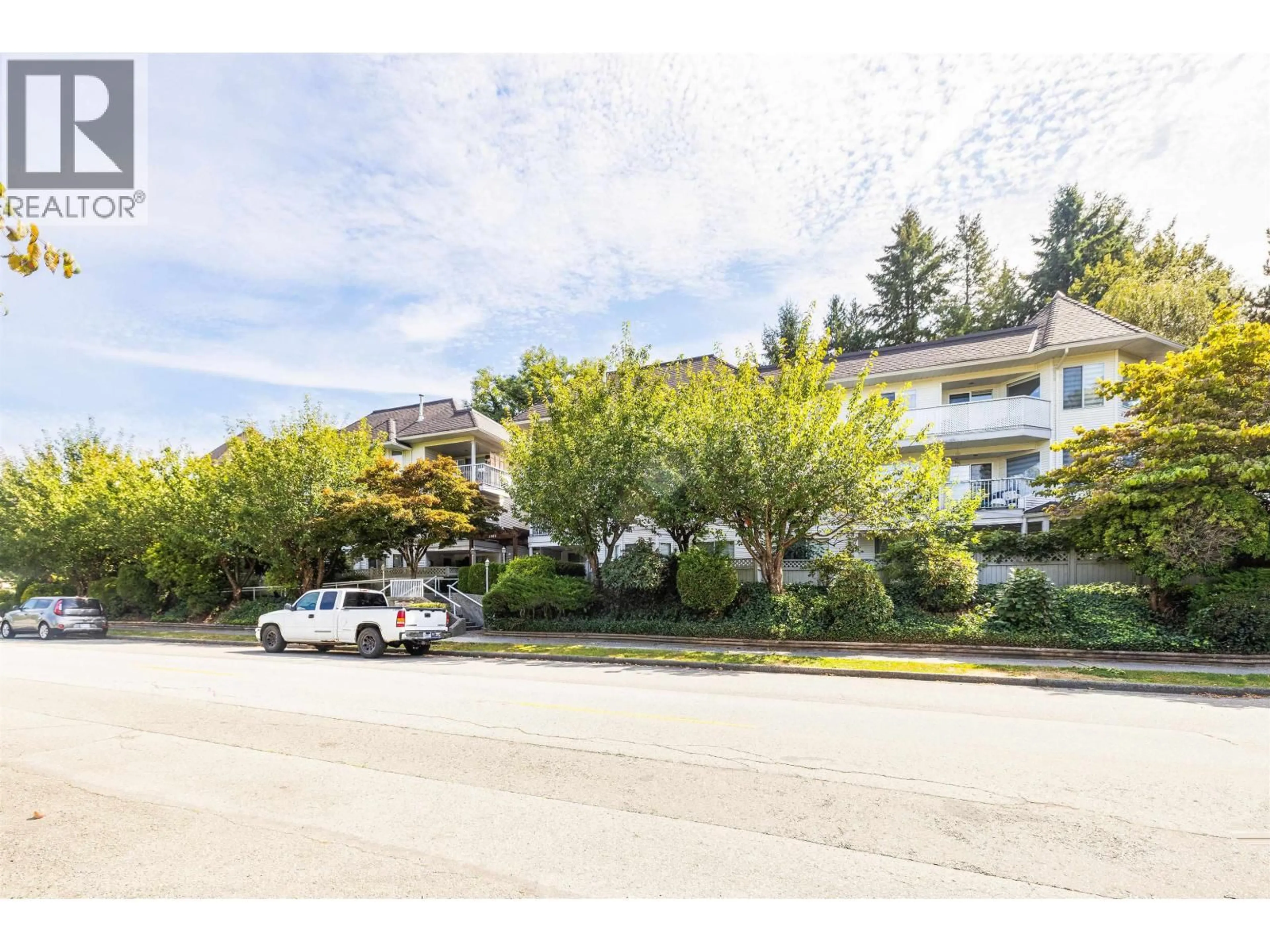 A pic from outside/outdoor area/front of a property/back of a property/a pic from drone, street for 105 - 3088 FLINT STREET, Port Coquitlam British Columbia V3B4H5