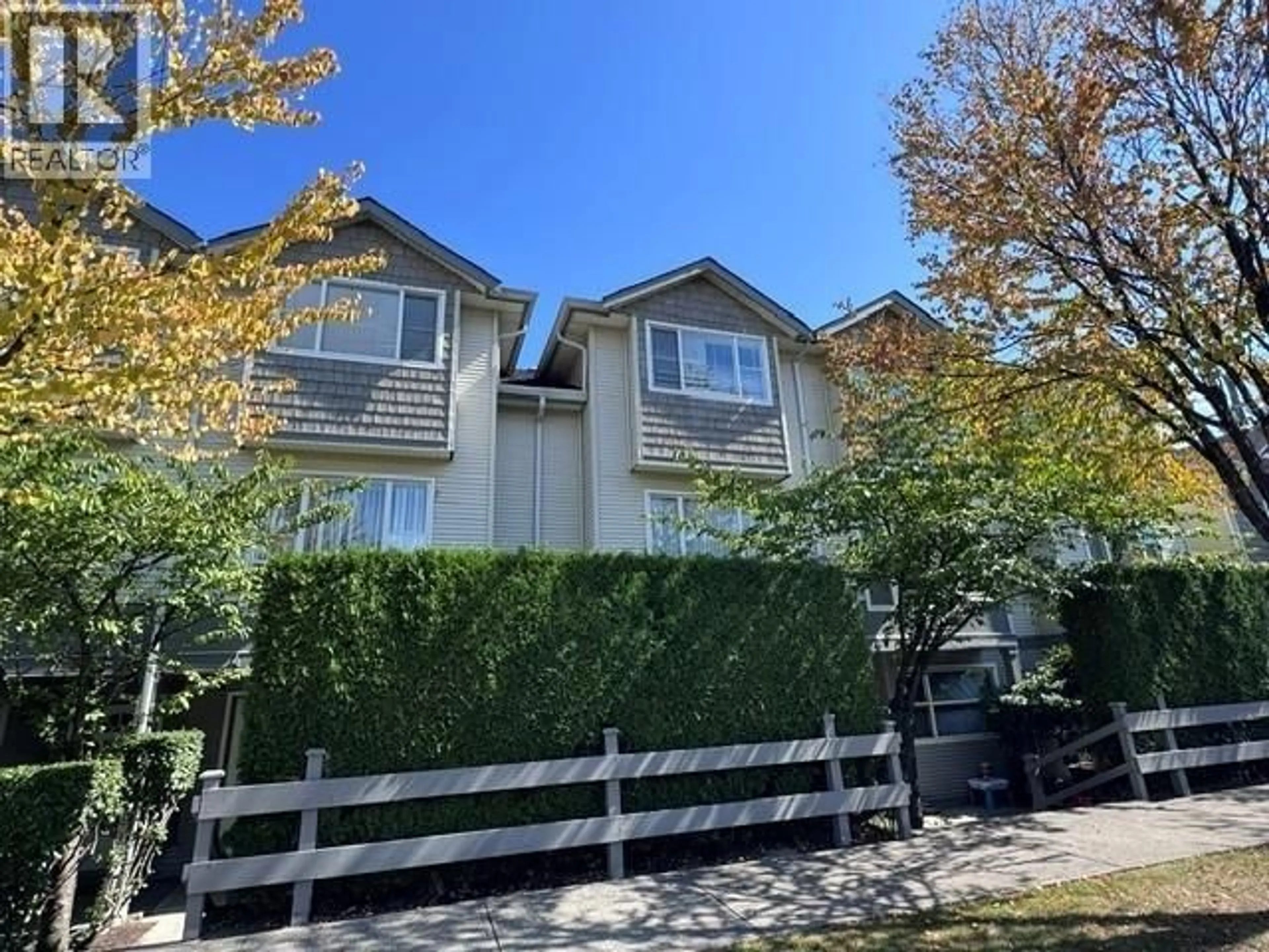 A pic from outside/outdoor area/front of a property/back of a property/a pic from drone, street for 5 - 5900 MUIR DRIVE, Richmond British Columbia V6V2Y8