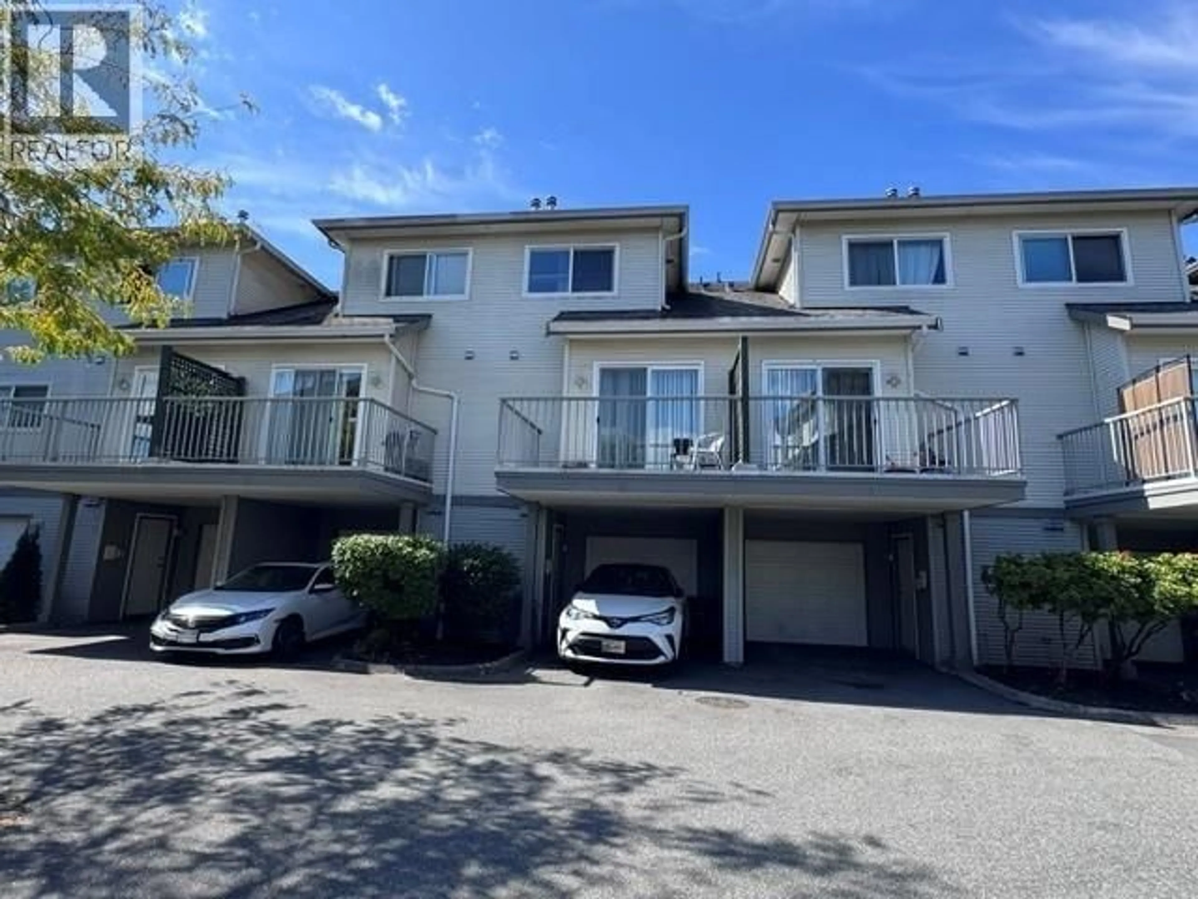 A pic from outside/outdoor area/front of a property/back of a property/a pic from drone, street for 5 - 5900 MUIR DRIVE, Richmond British Columbia V6V2Y8