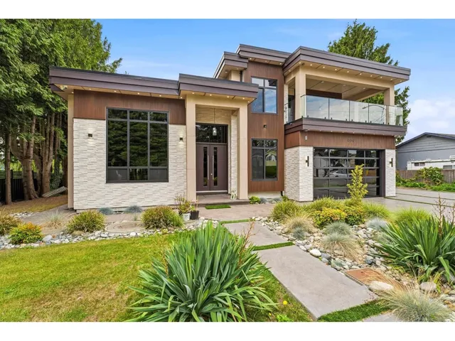 8019 113B STREET, Delta 2