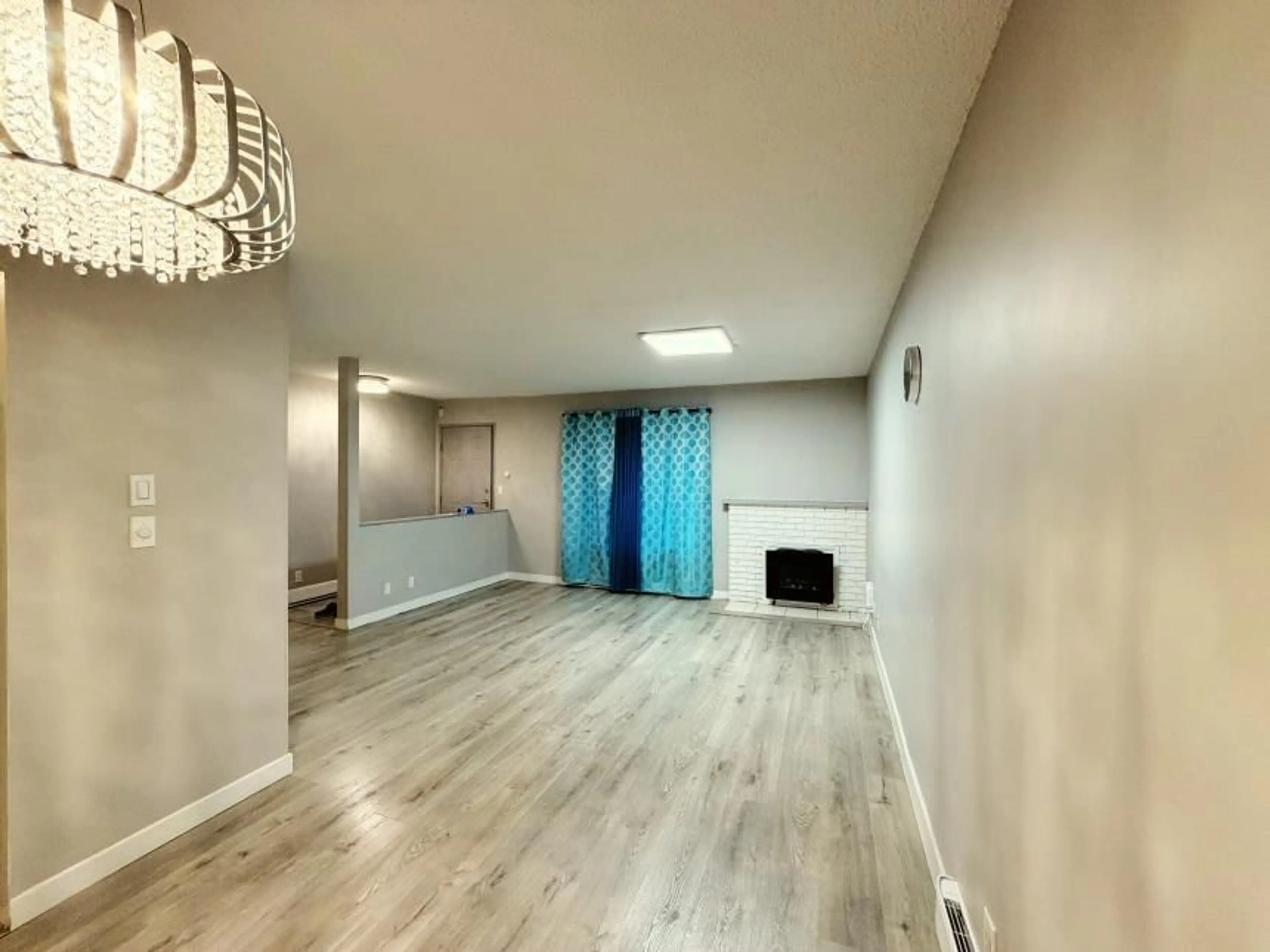 A pic of a room for 1017 - 10620 150 STREET, Surrey British Columbia V3R7S1