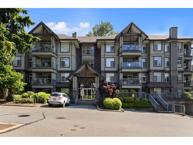 406 - 33338 BOURQUIN CRESCENT EAST, Abbotsford 1