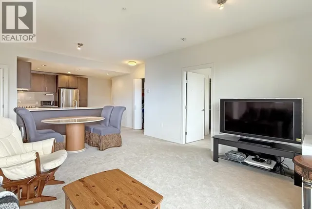 603 - 5983 GRAY AVENUE, Vancouver 3