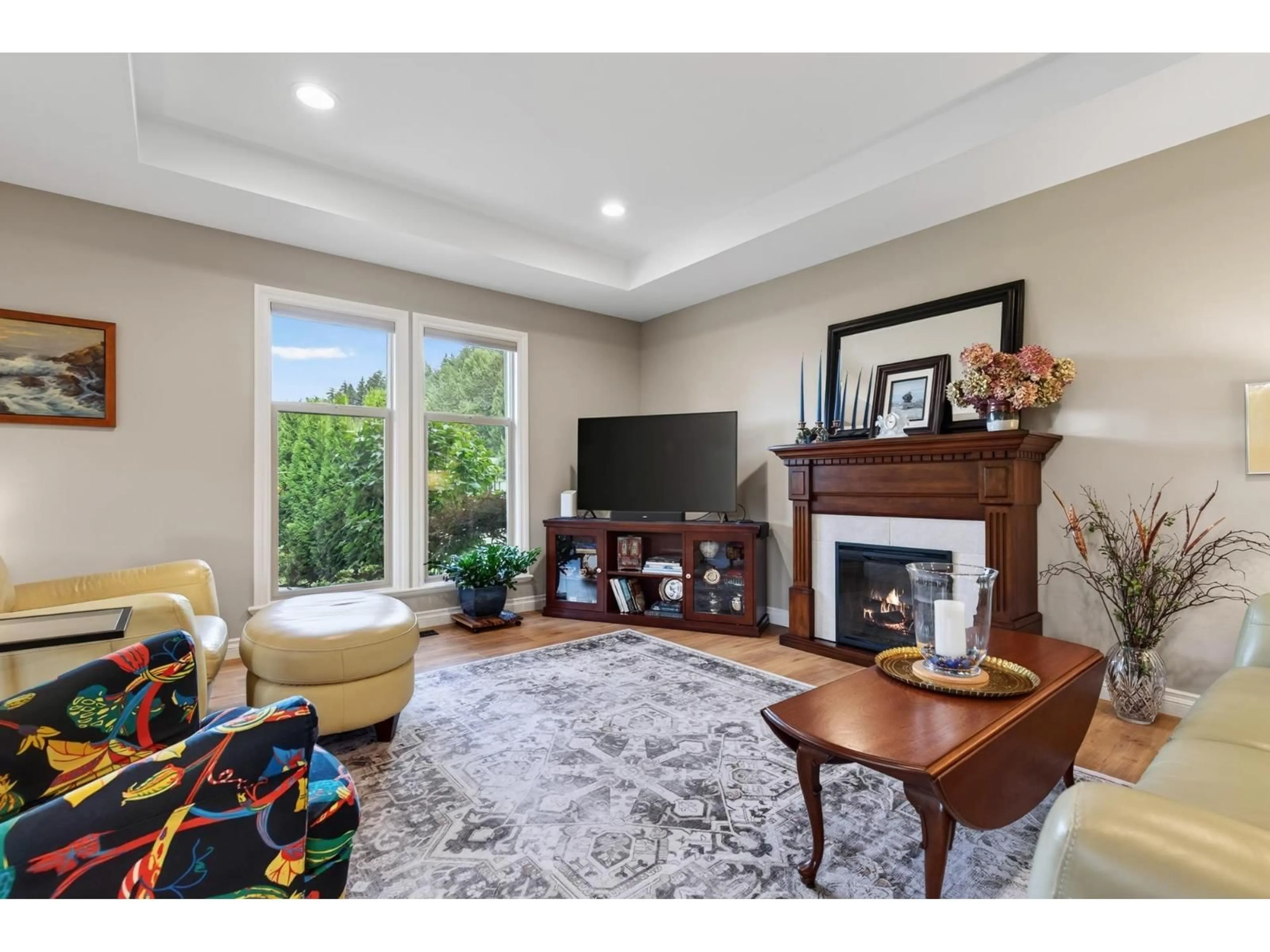 Living room with furniture, unknown for 143 - 46000 THOMAS ROAD, Chilliwack British Columbia V2R5W6