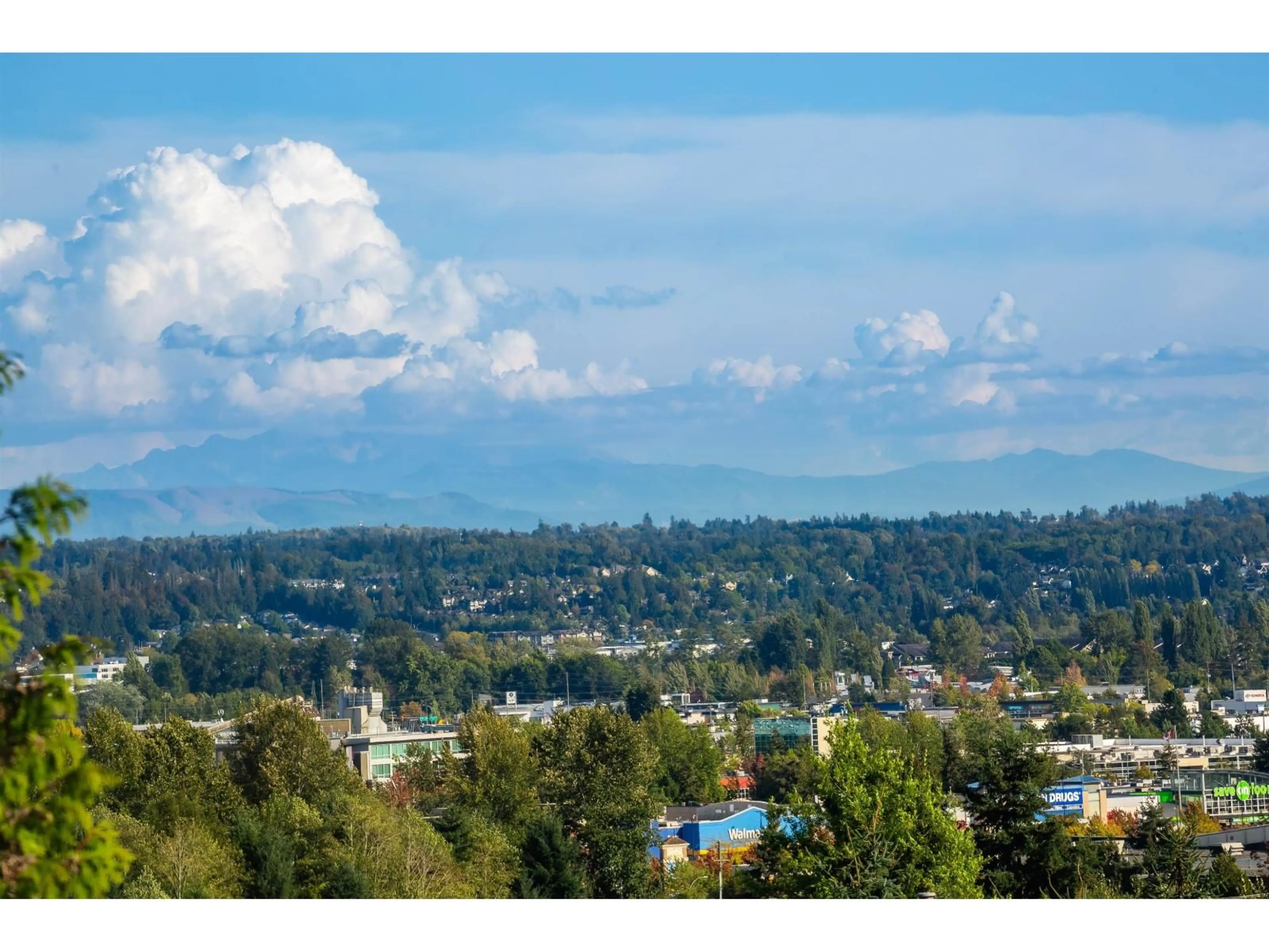 Blurry image for 19846 69A AVE AVENUE, Langley British Columbia V2Y3A9