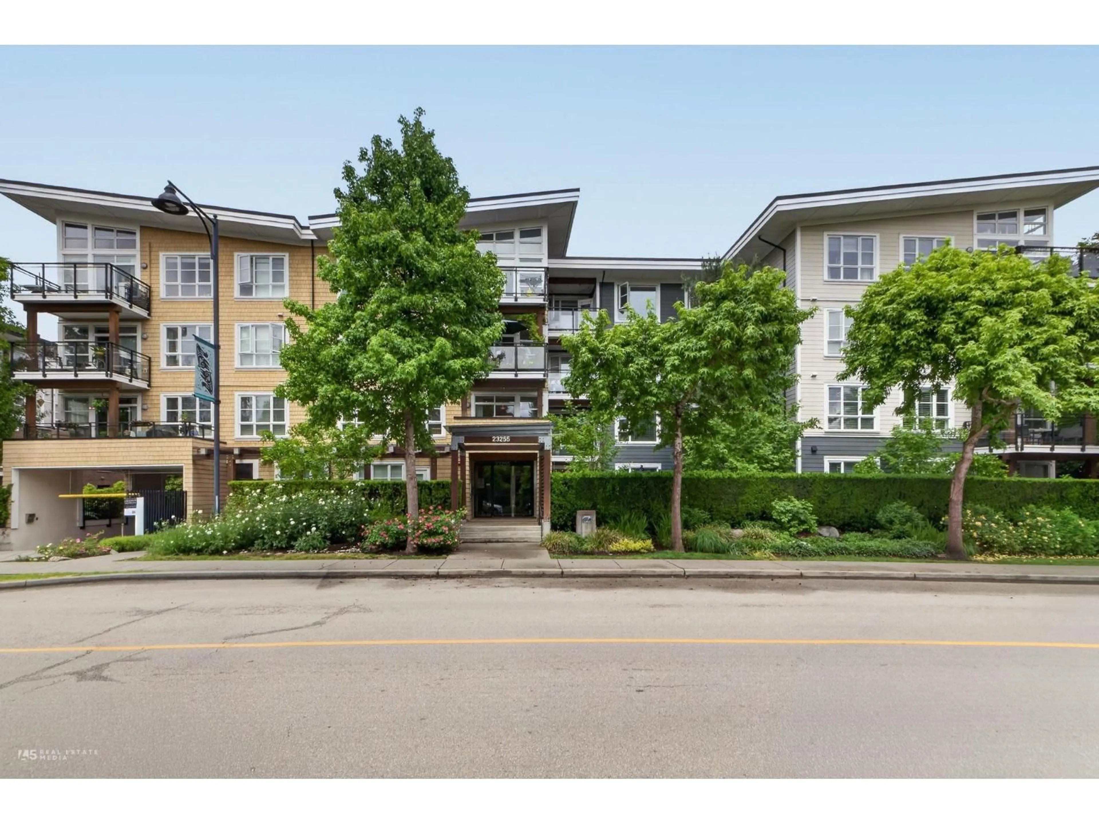 Unknown for 201 - 23255 BILLY BROWN ROAD, Langley British Columbia V1M0C8