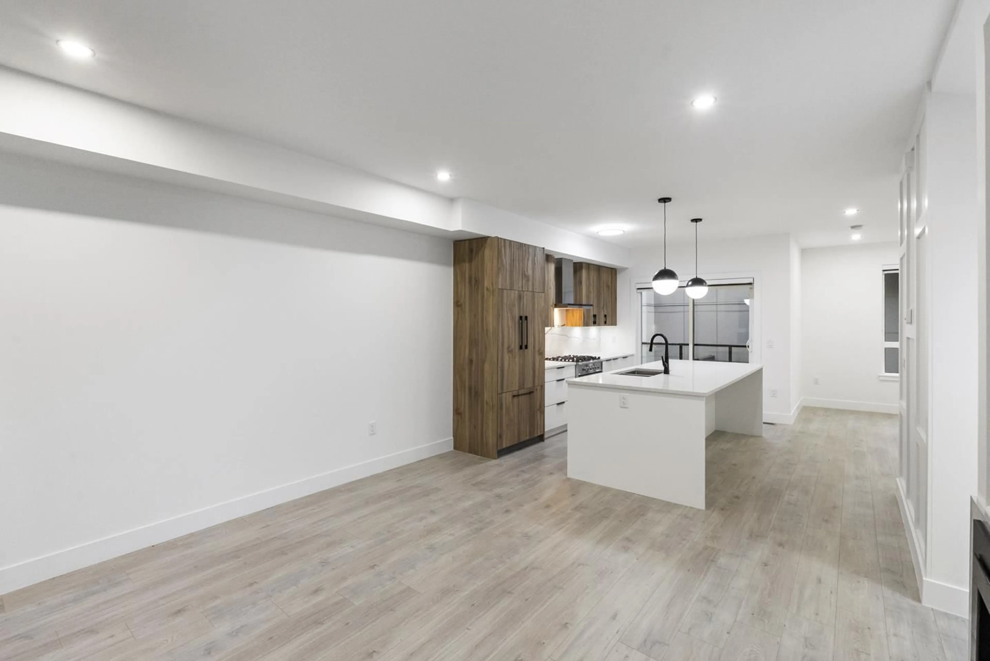 Open concept kitchen, unknown for 27 - 13895 64 AVENUE, Surrey British Columbia V3W3N9