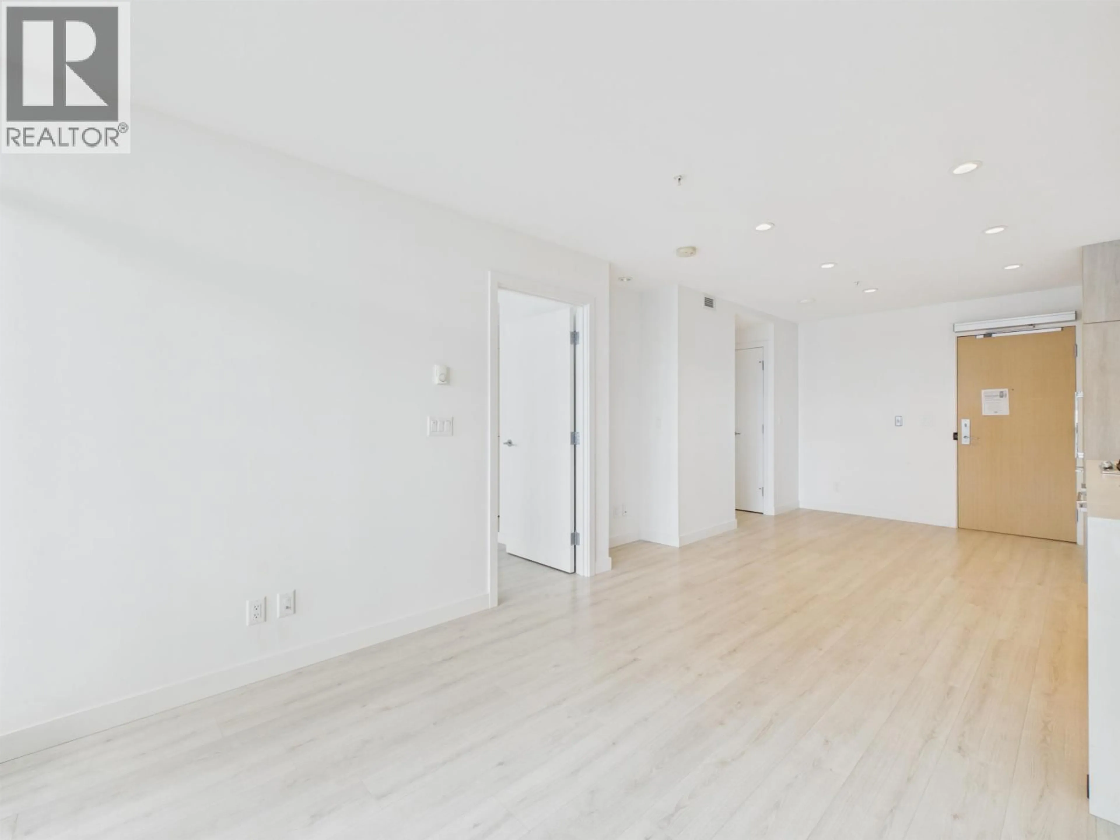 A pic of a room for 1605 - 6080 MCKAY AVENUE, Burnaby British Columbia V5H0J4