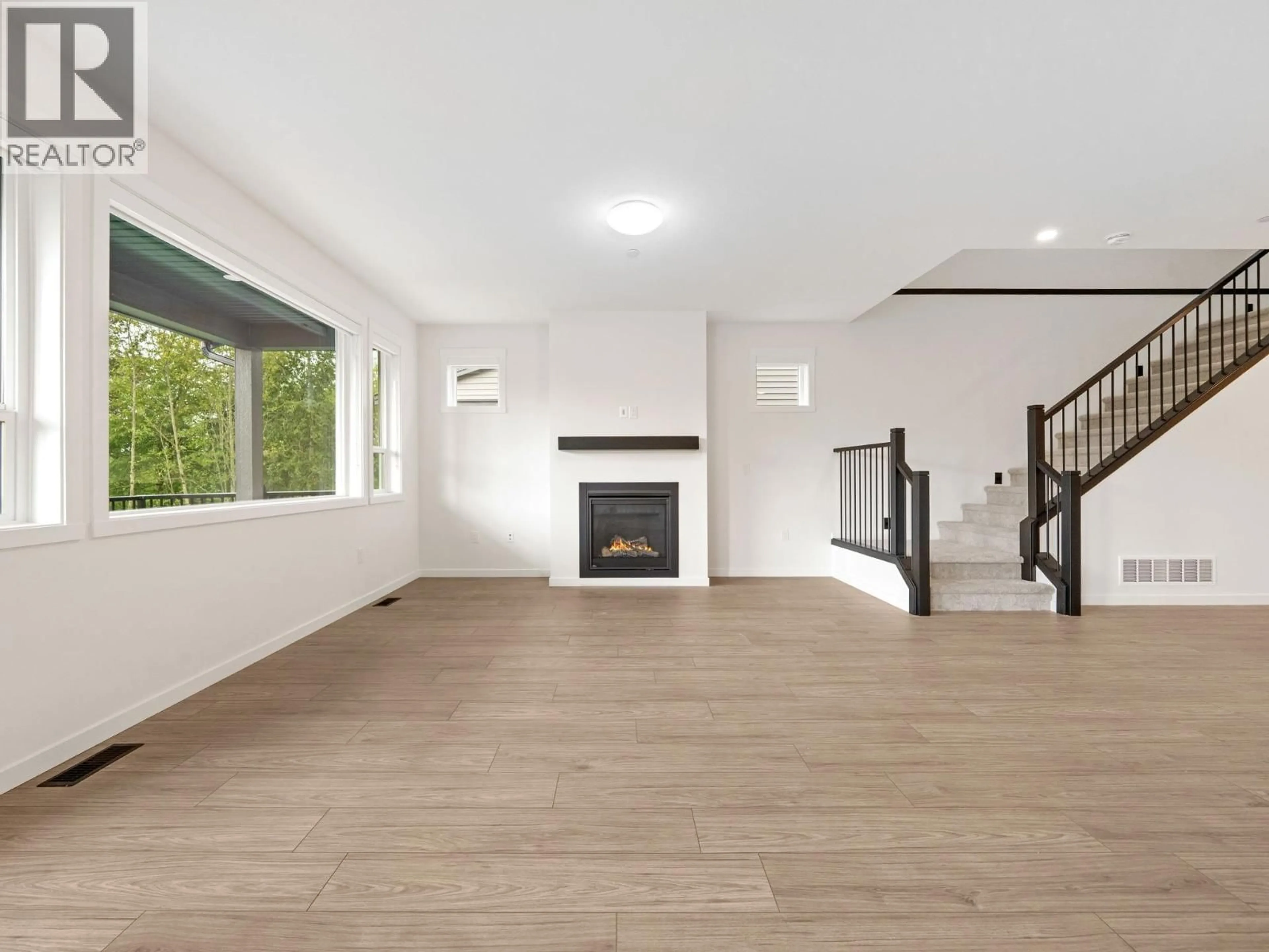 A pic of a room for 11007 250A STREET, Maple Ridge British Columbia V2W1Z6
