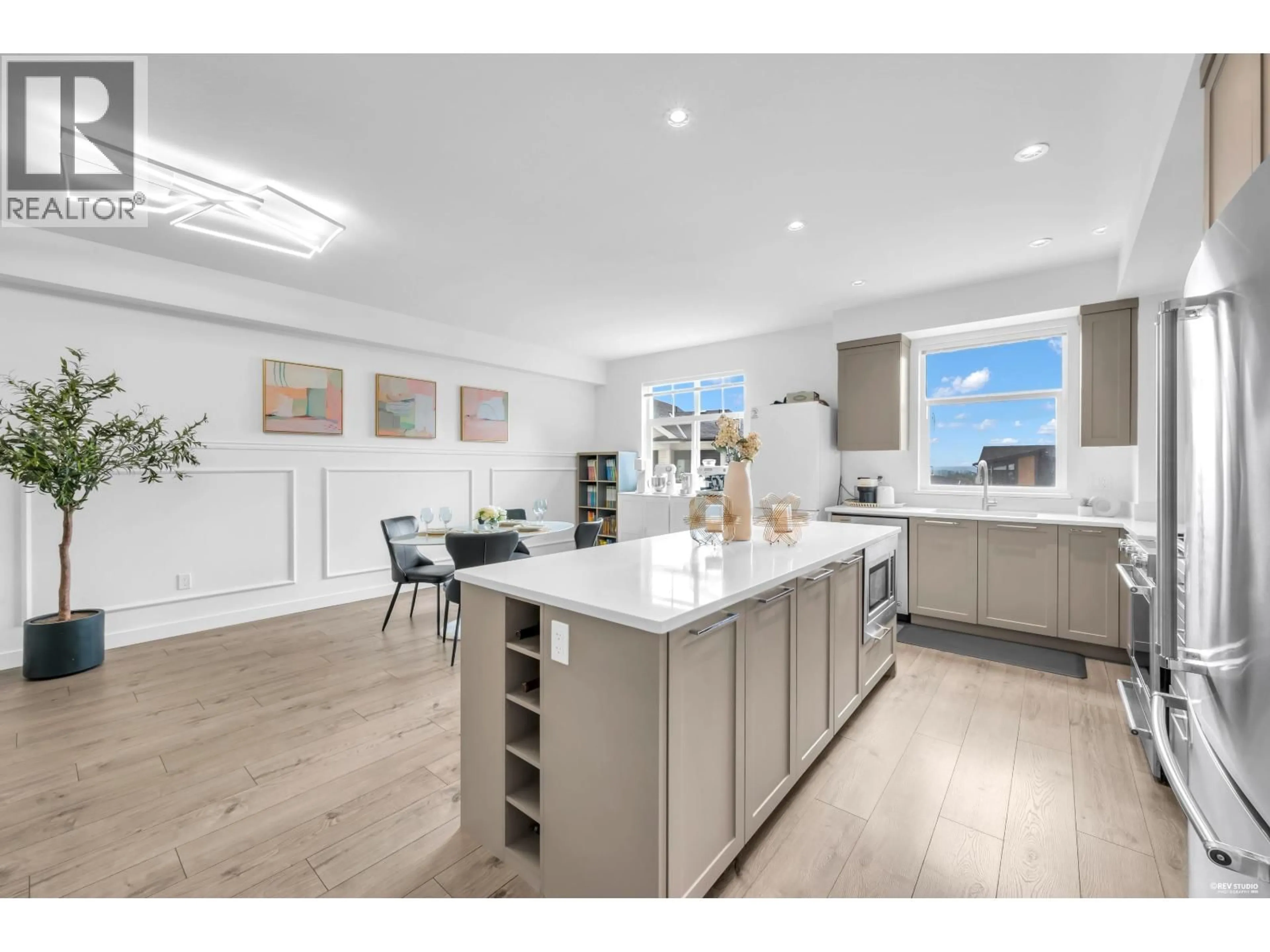Open concept kitchen, unknown for 163 - 3565 BAYCREST AVENUE, Coquitlam British Columbia V3B2W7