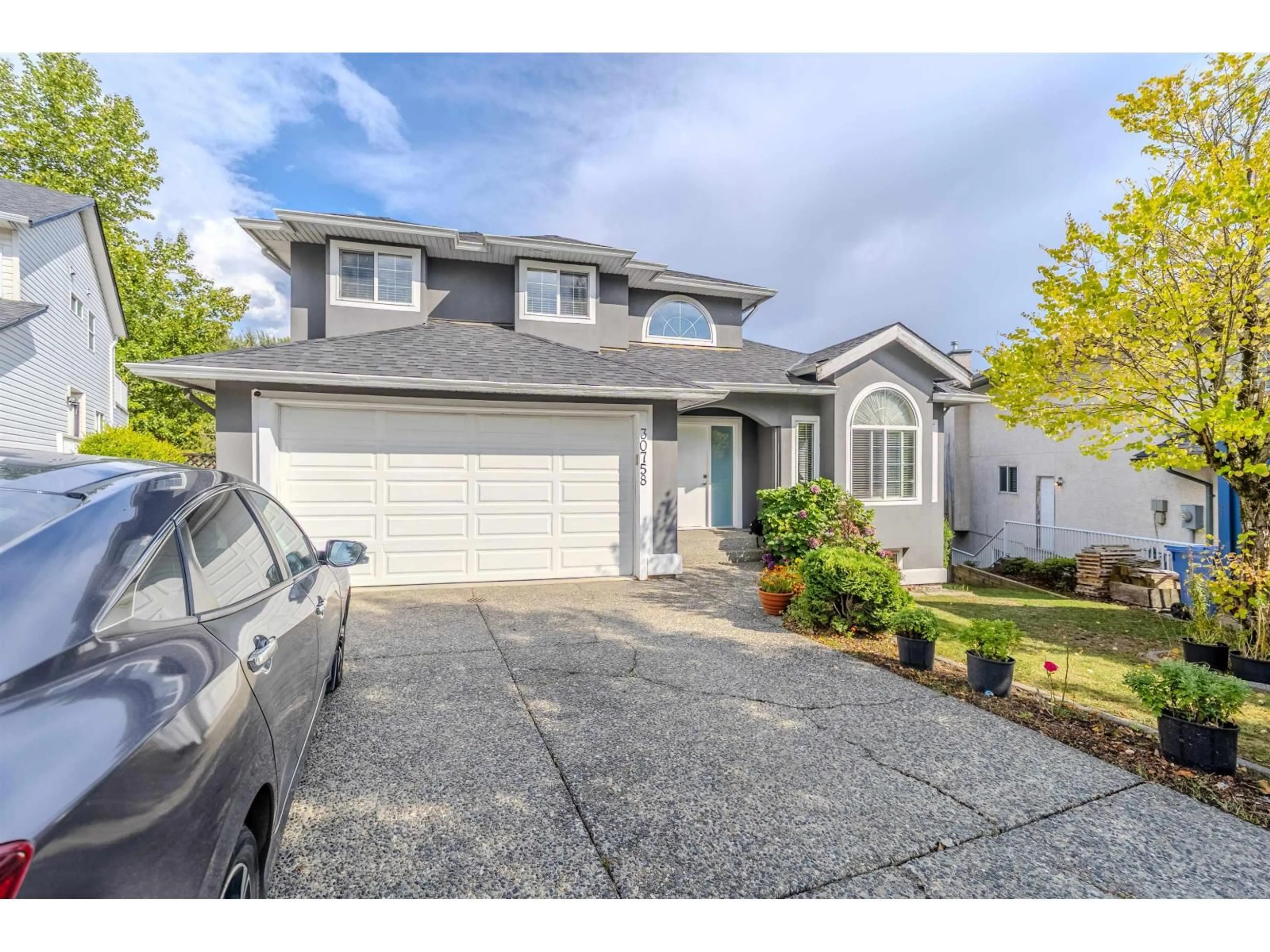 Home with vinyl exterior material, street for 30758 STELLAR COURT, Abbotsford British Columbia V2T6R5