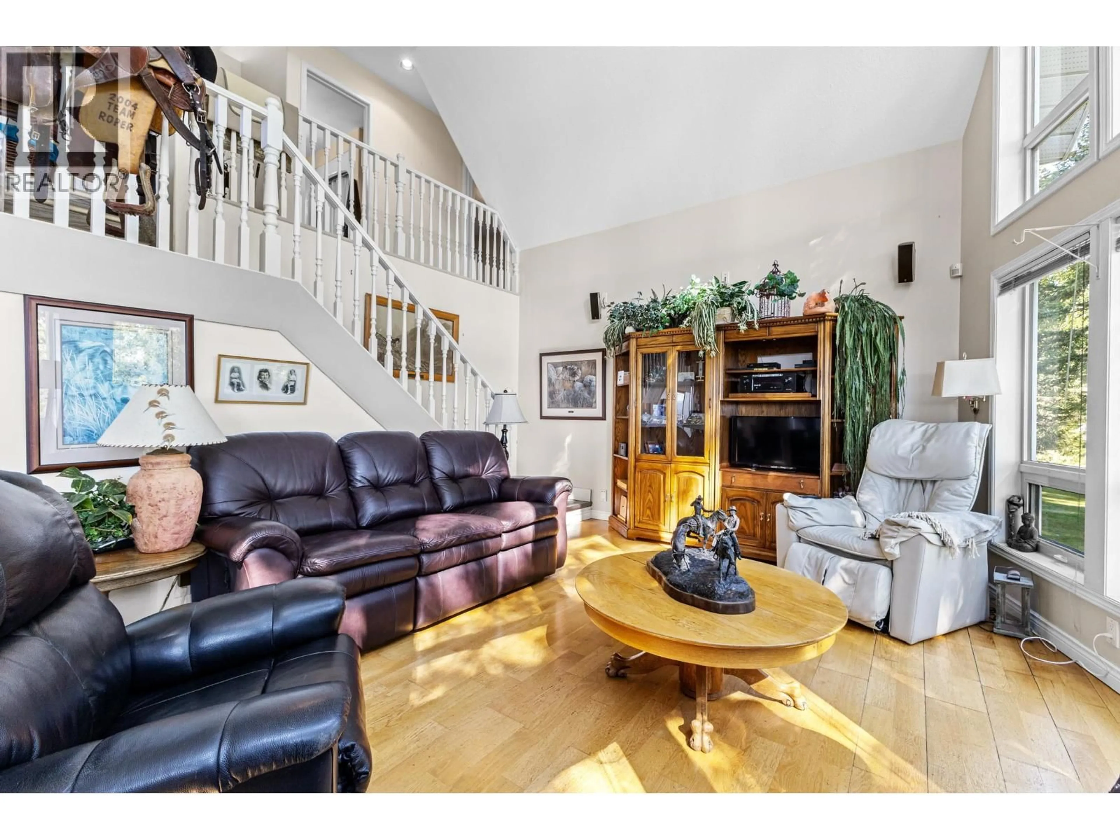 Living room with furniture, unknown for 1897 DRAGON HILL ROAD, Quesnel British Columbia V2J4B9