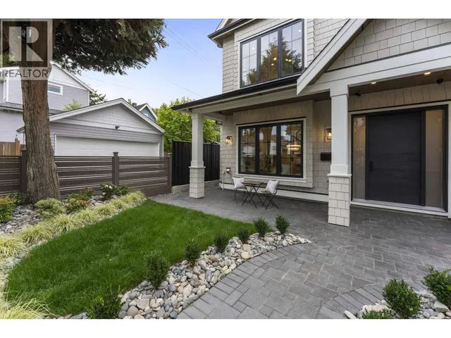 1 - 2256 PENDER STREET, Vancouver 2
