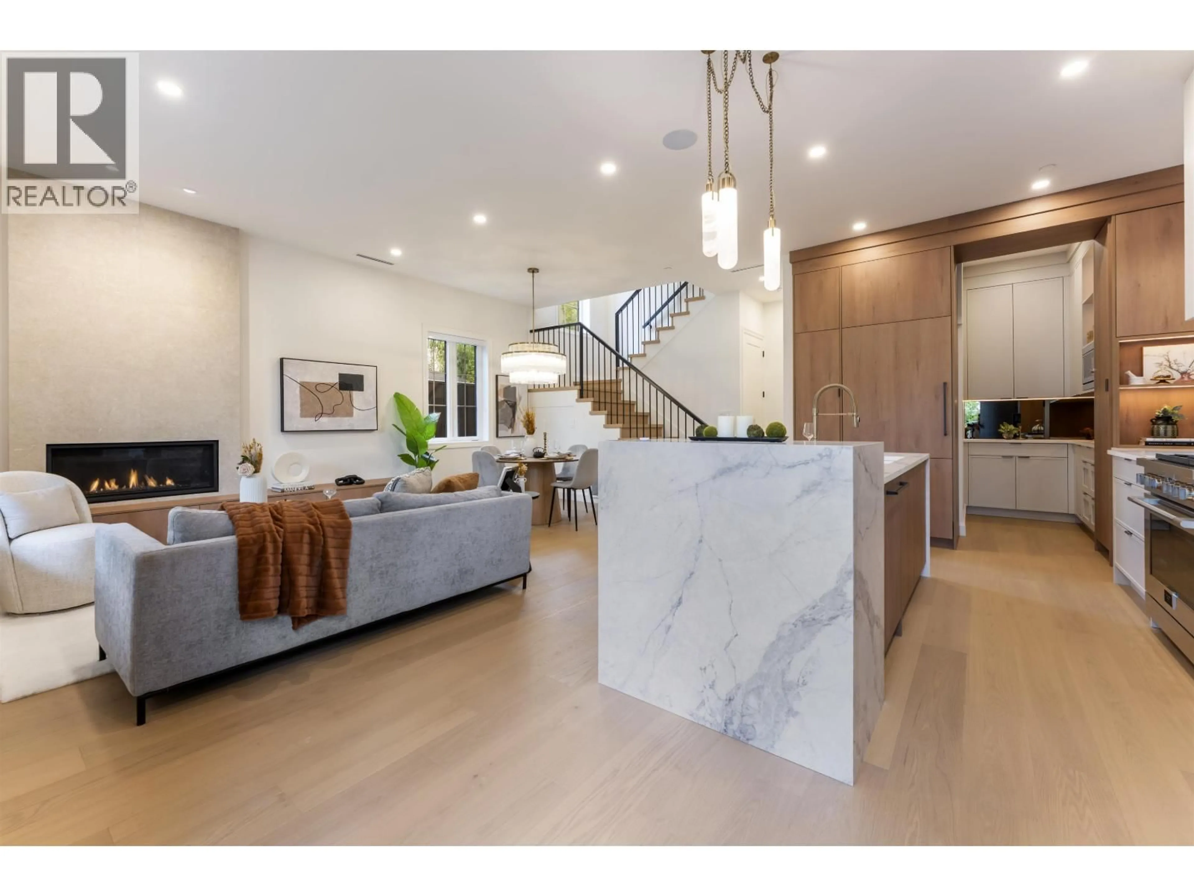 Unknown for 1 - 2256 PENDER STREET, Vancouver British Columbia V5L1X4