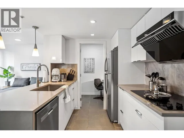 605 - 618 ABBOTT STREET, Vancouver 5
