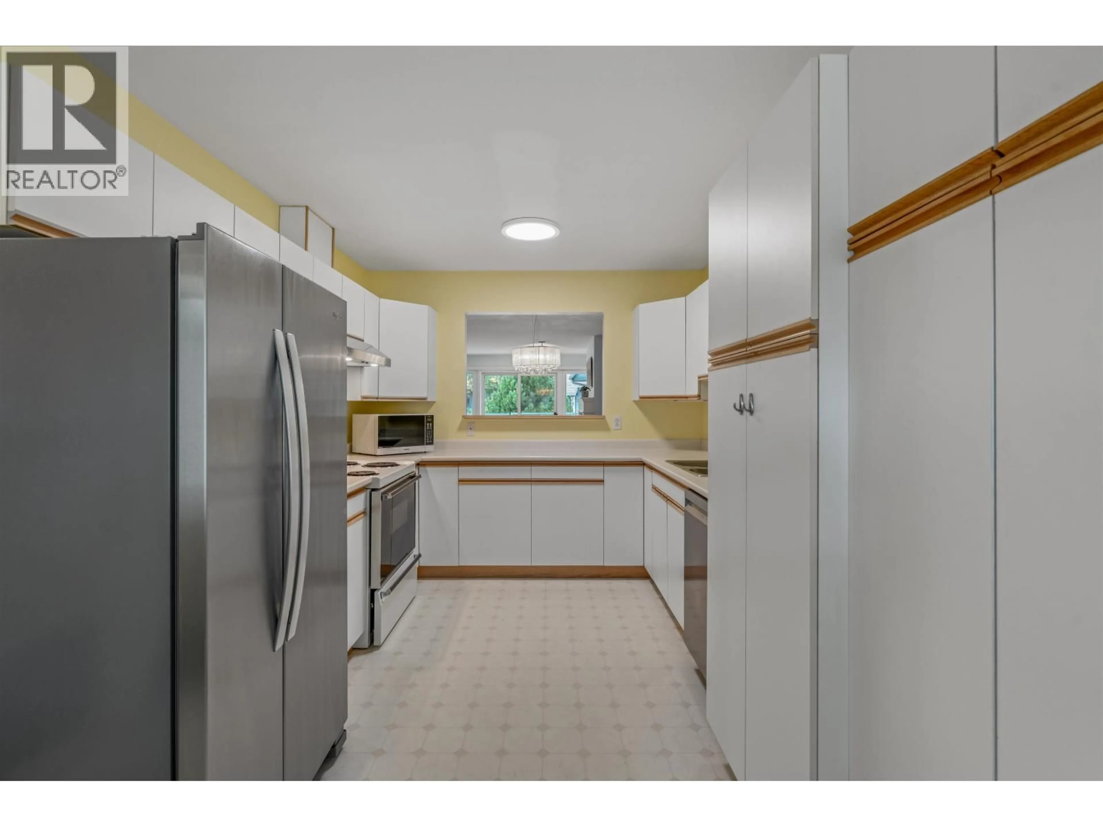 Standard kitchen, unknown for 116 - 801 PRESTON ROAD, Prince George British Columbia V2K4S5