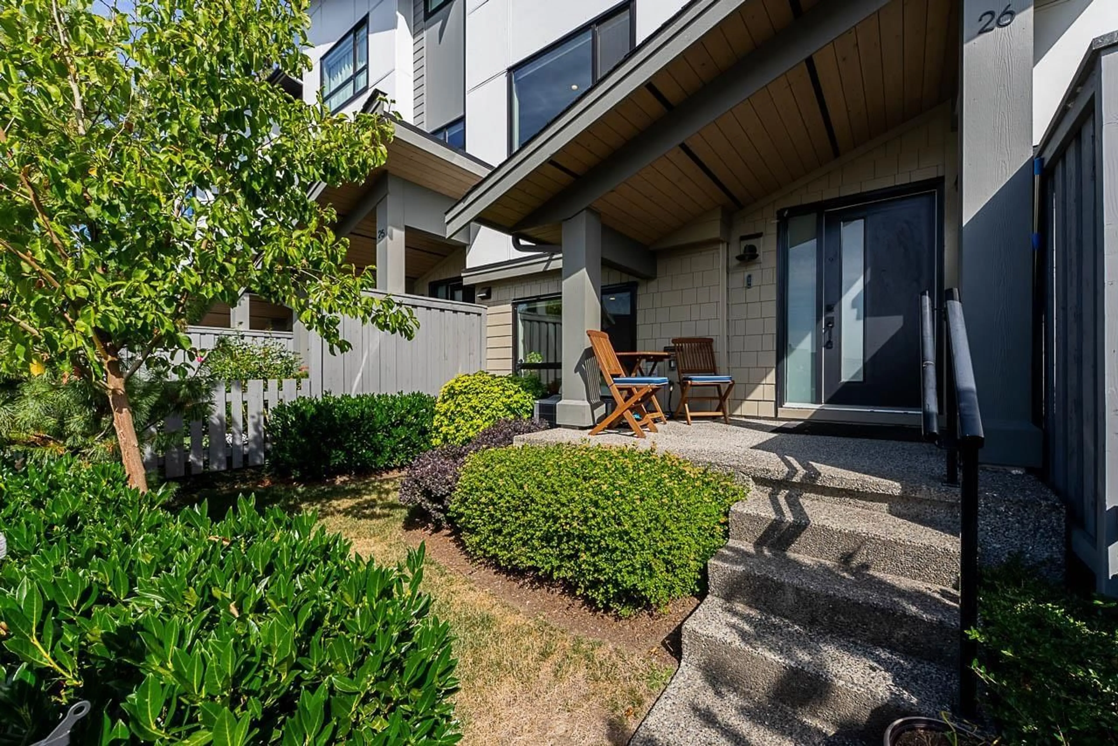 Patio, street for 26 - 16589 25 AVENUE, Surrey British Columbia V3Z9W9