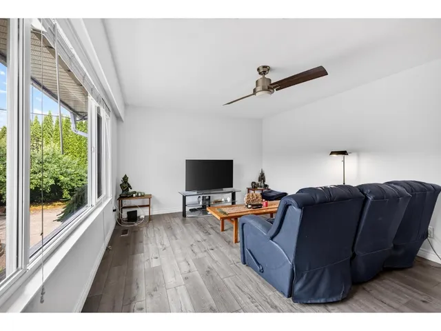 21355 OLD YALE ROAD, Langley 5