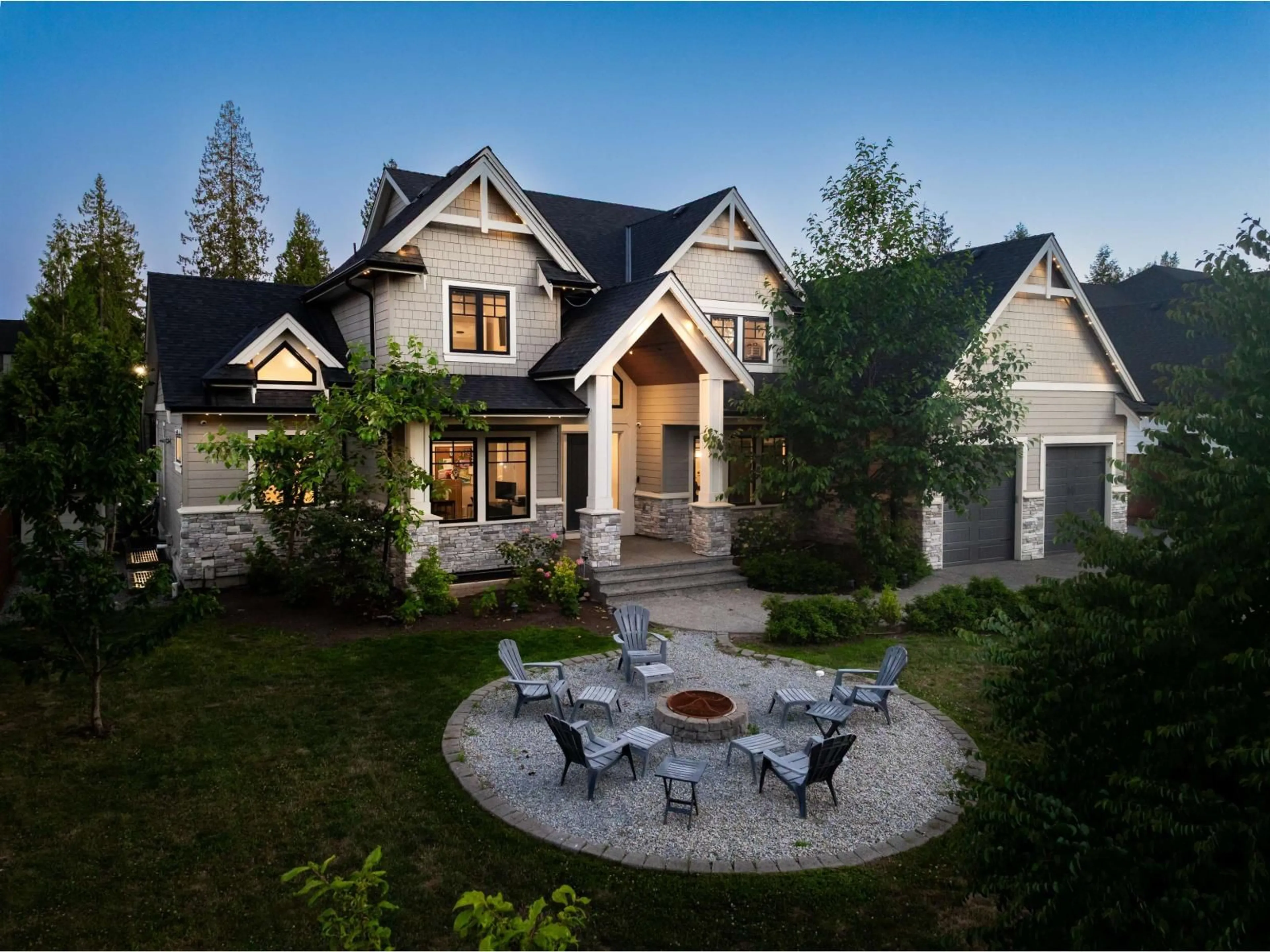 Home with brick exterior material, mountain view for 2 - 21754 88 AVENUE, Langley British Columbia V1M3S7