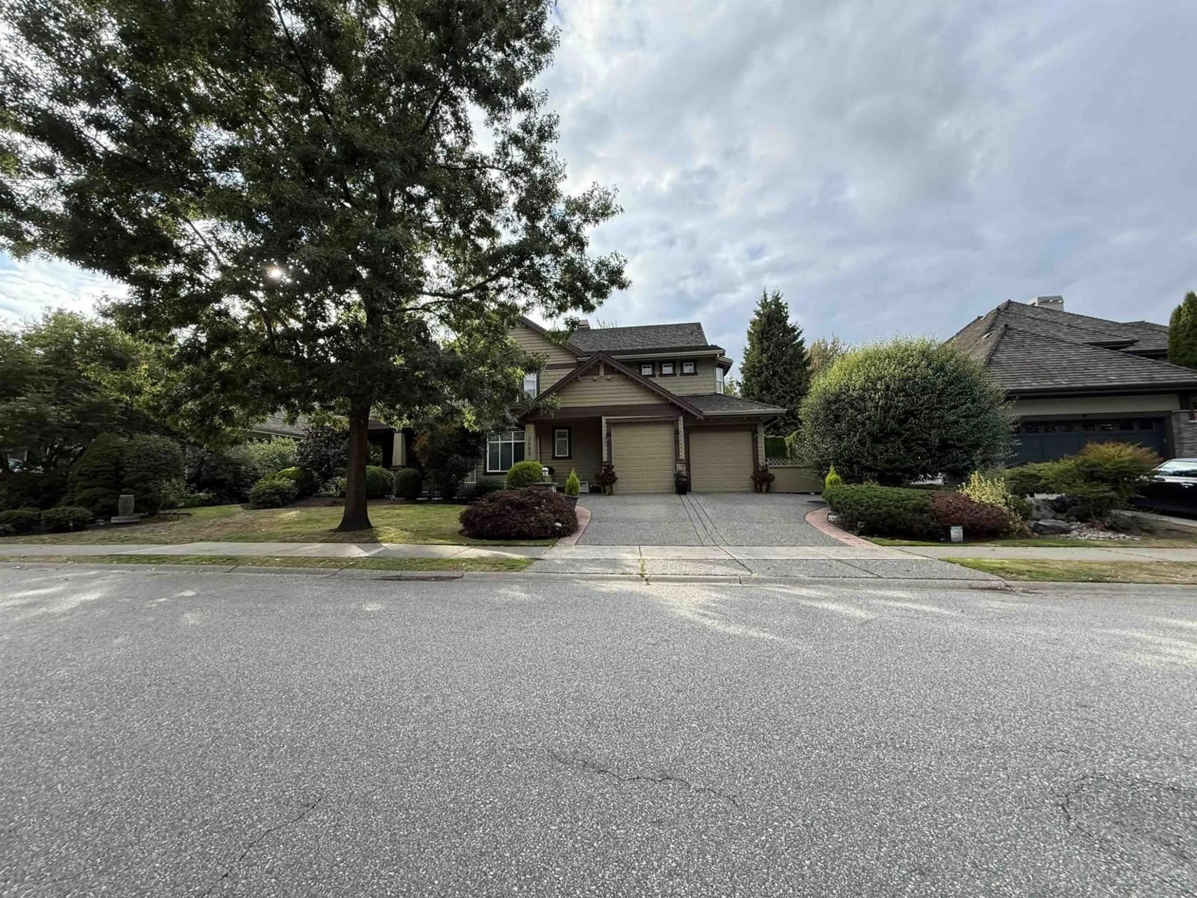 A pic from outside/outdoor area/front of a property/back of a property/a pic from drone, street for 3689 159A STREET, Surrey British Columbia V3Z0P1