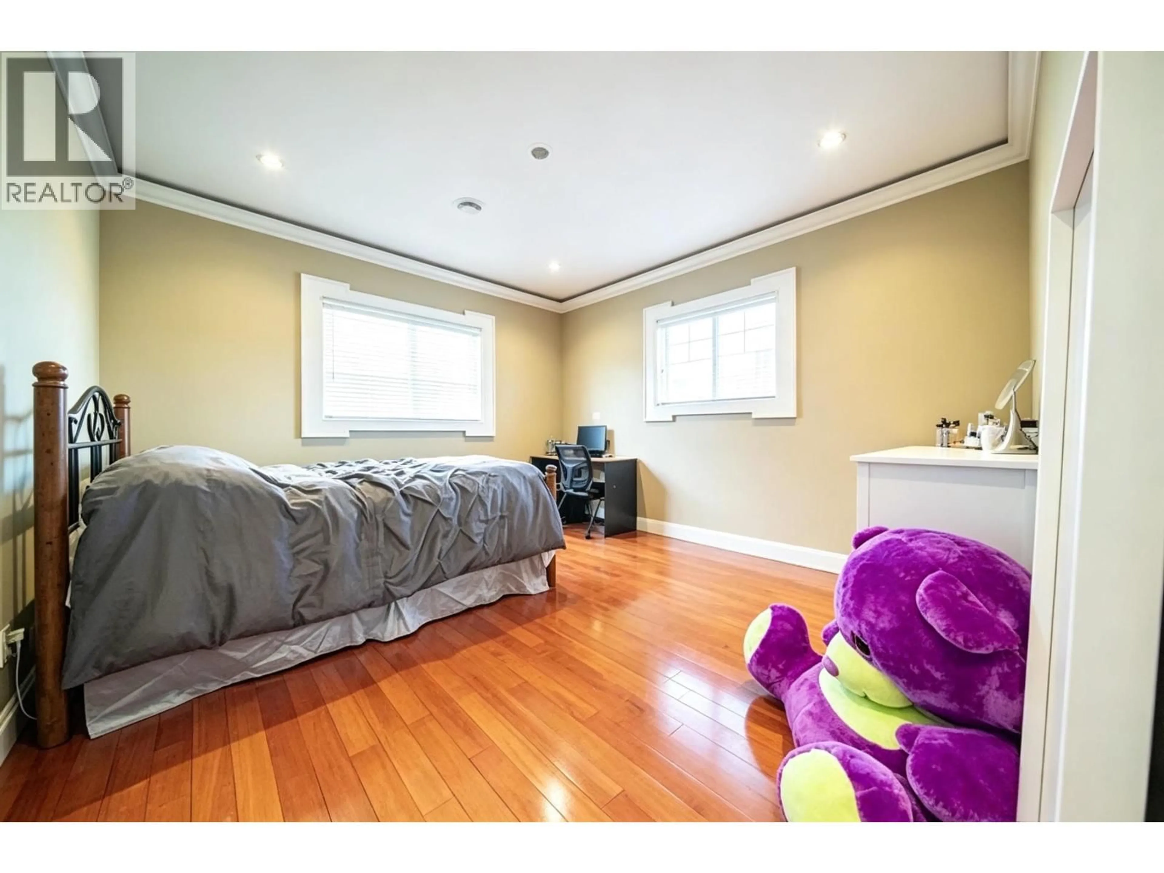 A pic of a room for 238 HUME STREET, New Westminster British Columbia V3M5N5