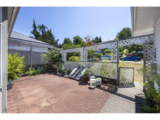 13957 115A AVENUE, Surrey 2
