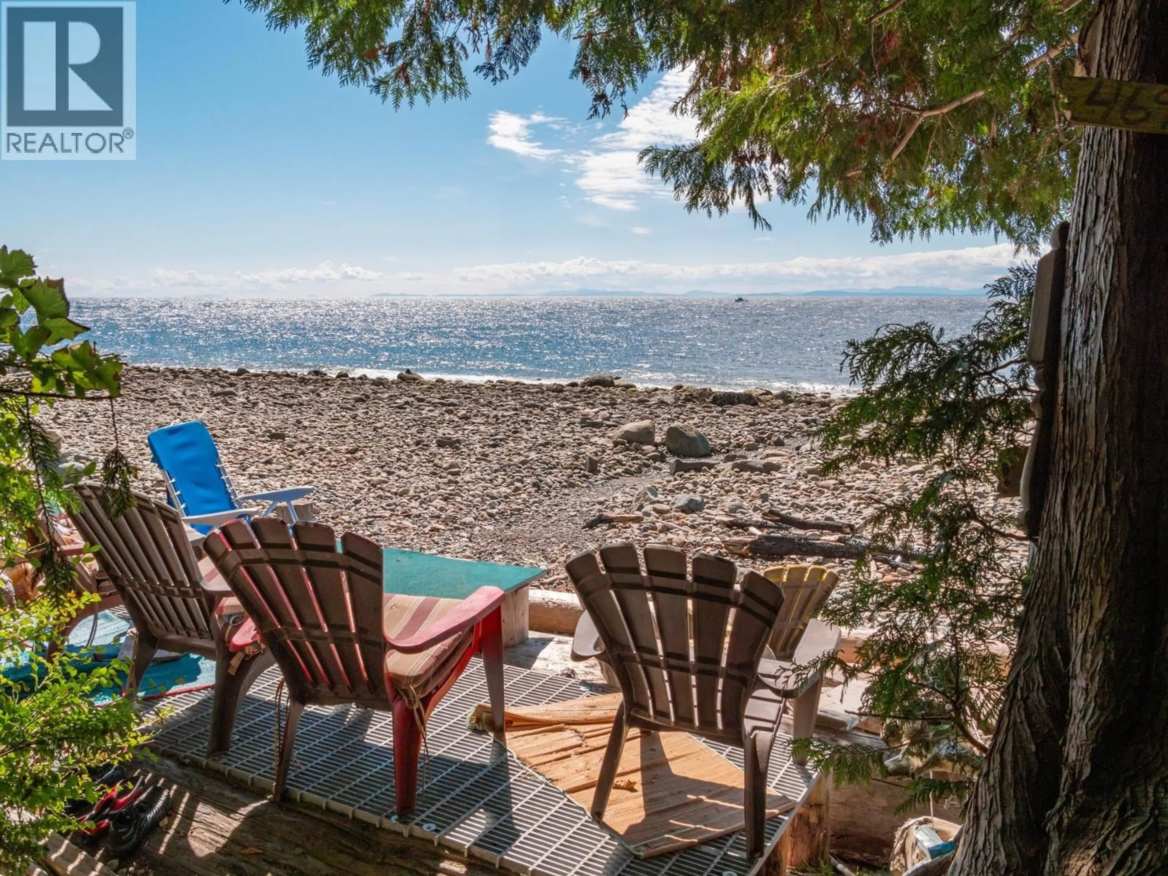 Patio, water/lake/river/ocean view for 1321 GOWER POINT ROAD, Gibsons British Columbia V0N1V3