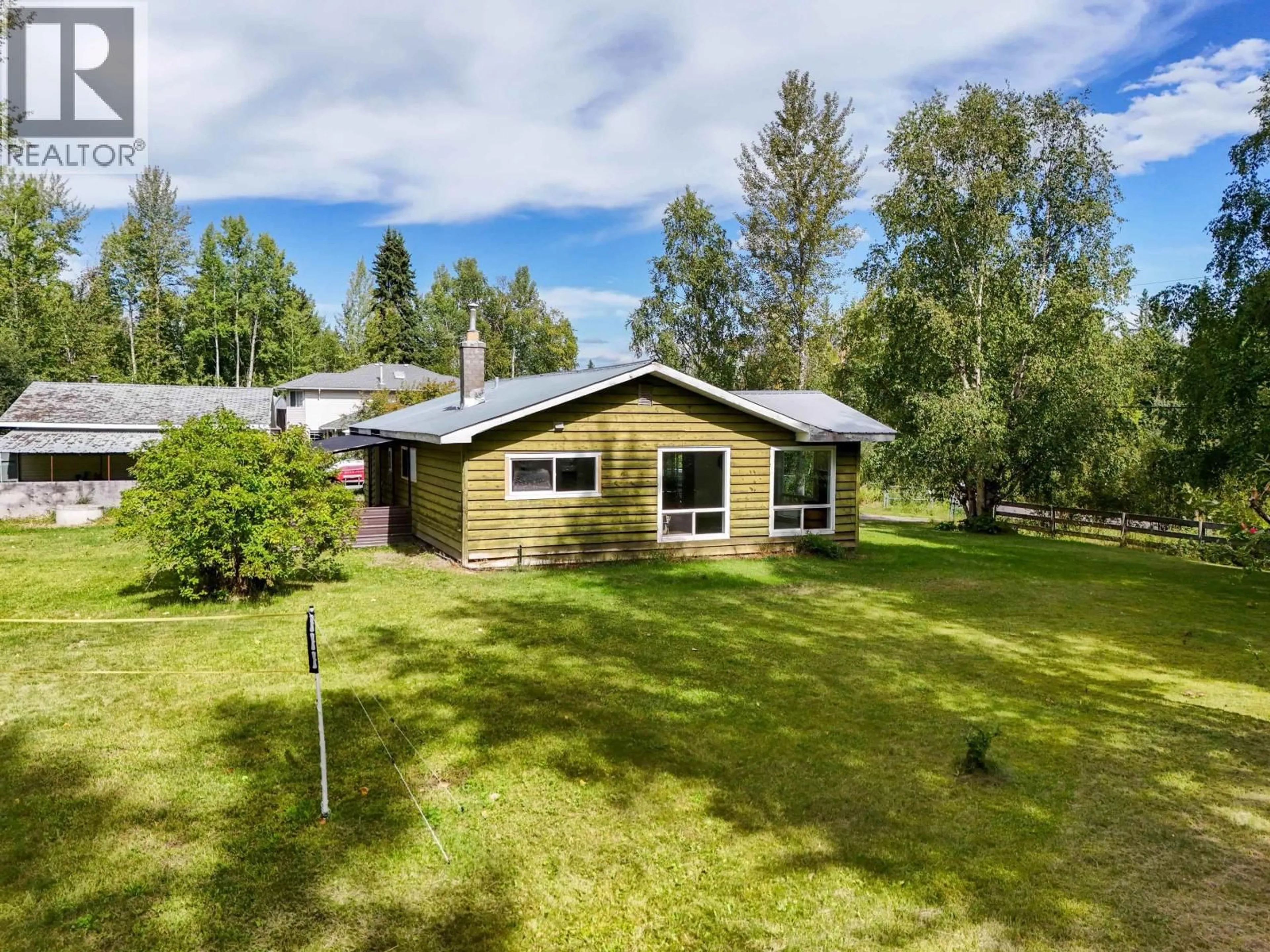 A pic from outside/outdoor area/front of a property/back of a property/a pic from drone, unknown for 598 MARSH ROAD, Quesnel British Columbia V2J6H1