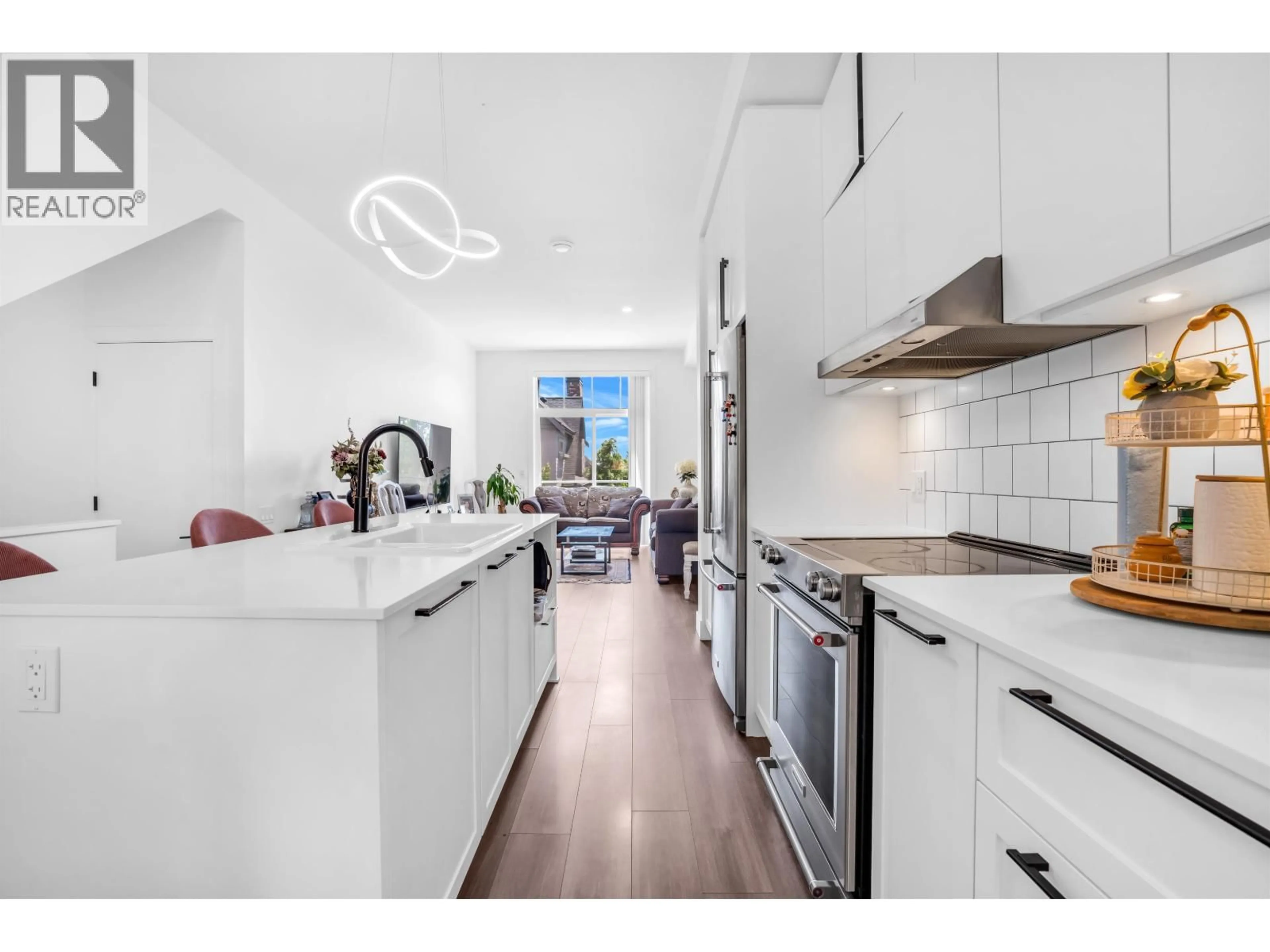 Open concept kitchen, unknown for 144 - 3529 BAYCREST AVENUE, Coquitlam British Columbia V3B0S3
