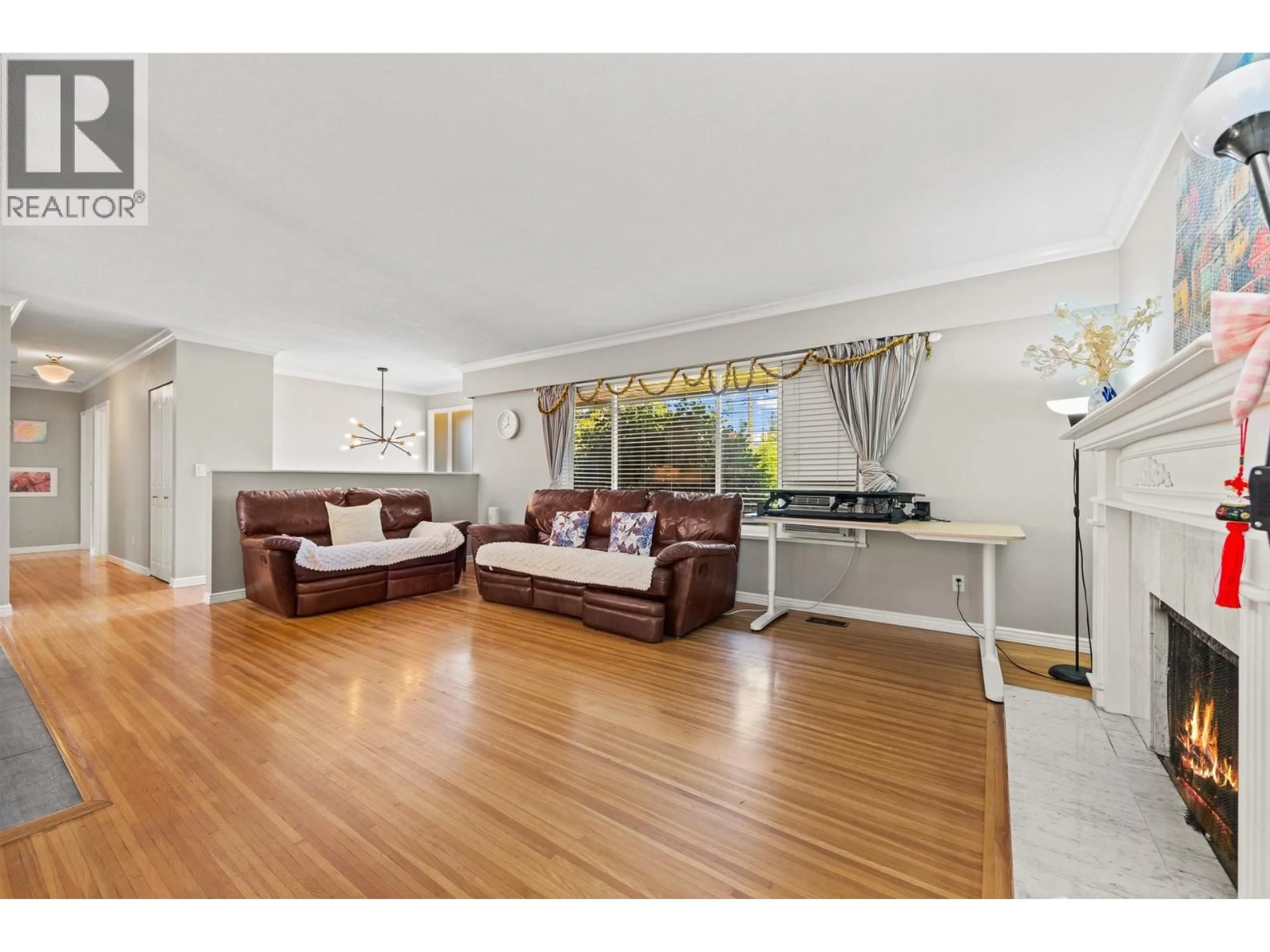 Unknown for 1594 ELINOR CRESCENT, Port Coquitlam British Columbia V3C2Y9