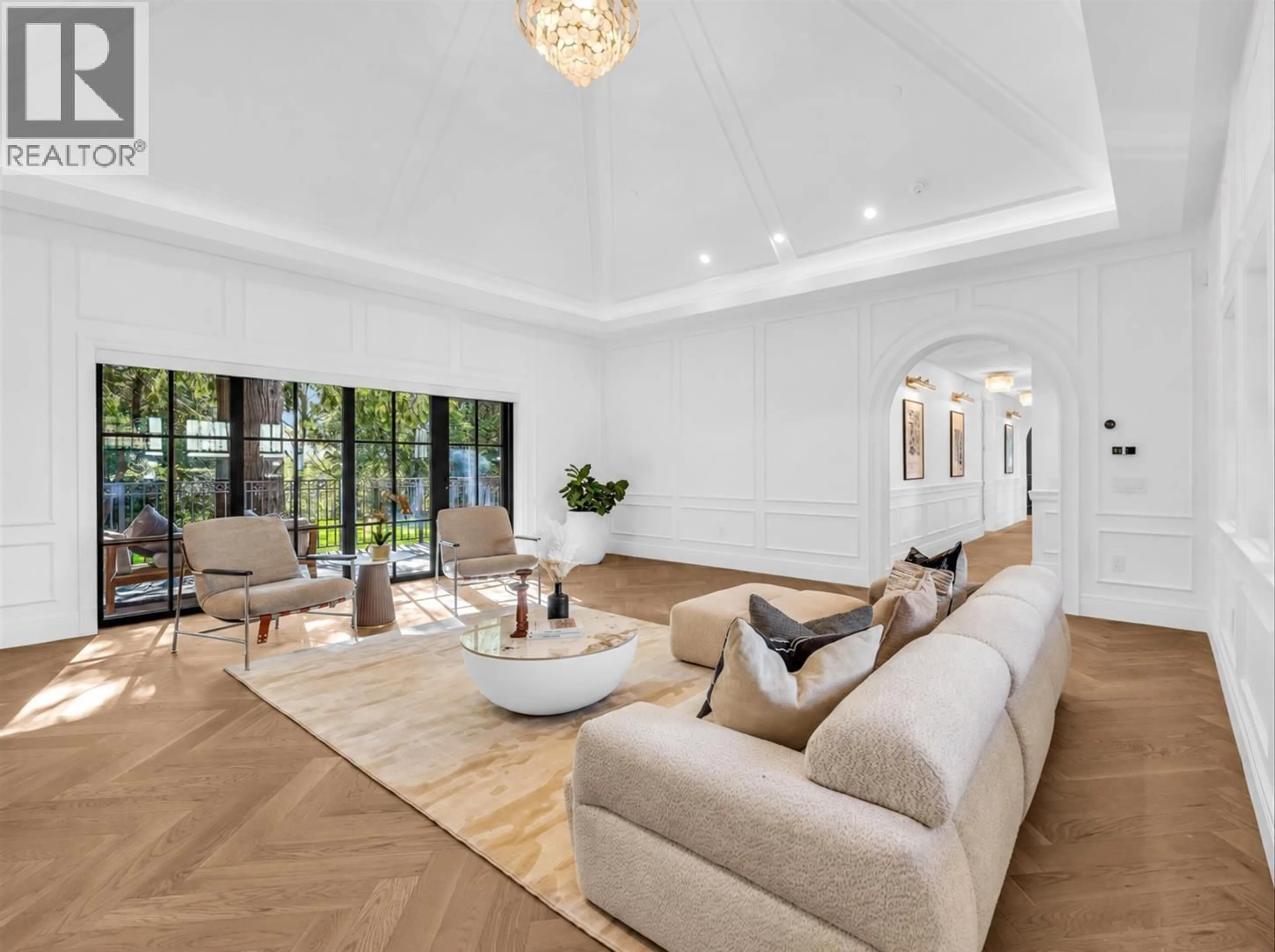 Living room with furniture, unknown for 2050 MARINE DRIVE, Vancouver British Columbia V6P6B5